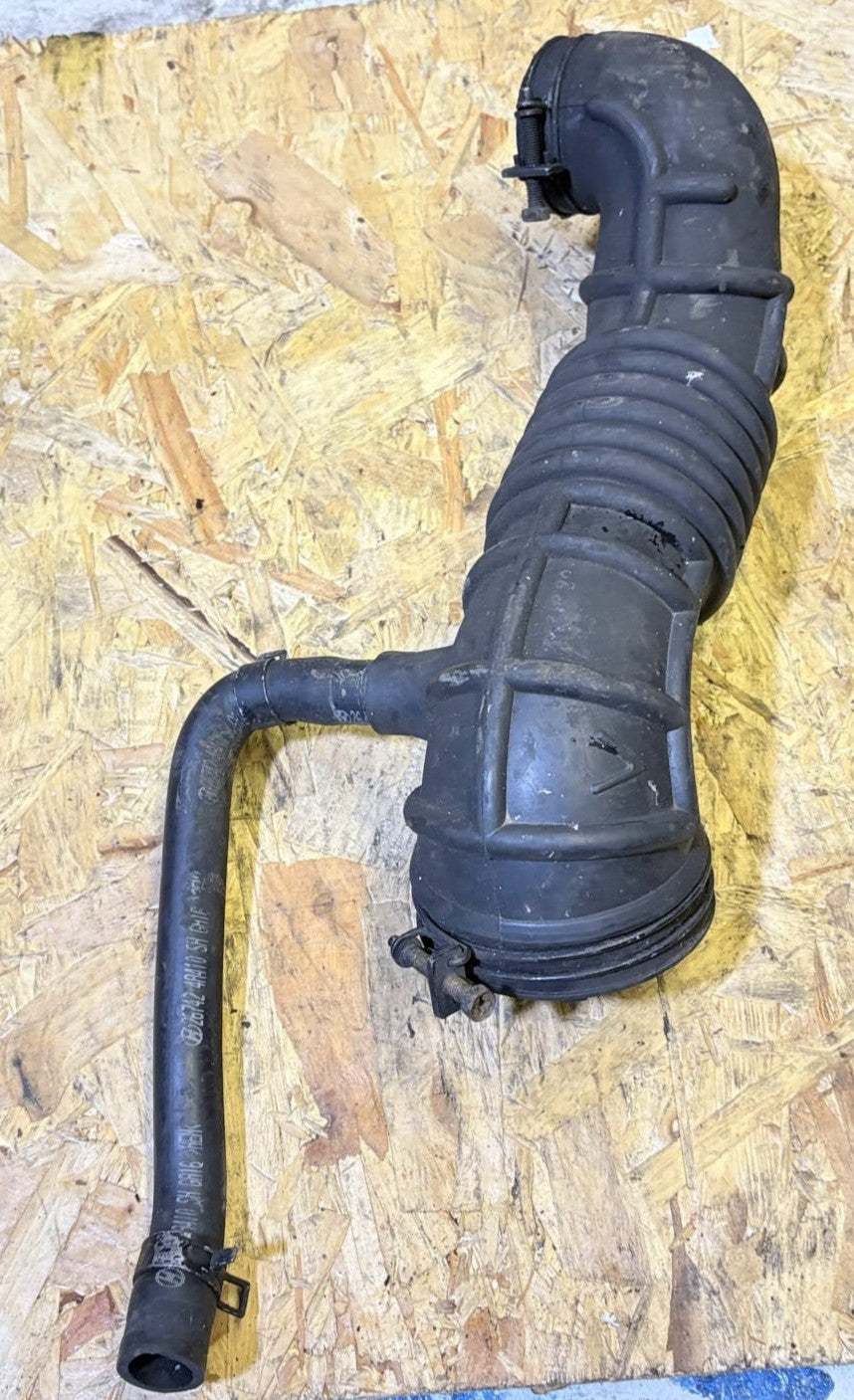 2008 KIA SORENTO I JC Intercooler Hose Pipe281303E710 267424A410 2.50 27001611