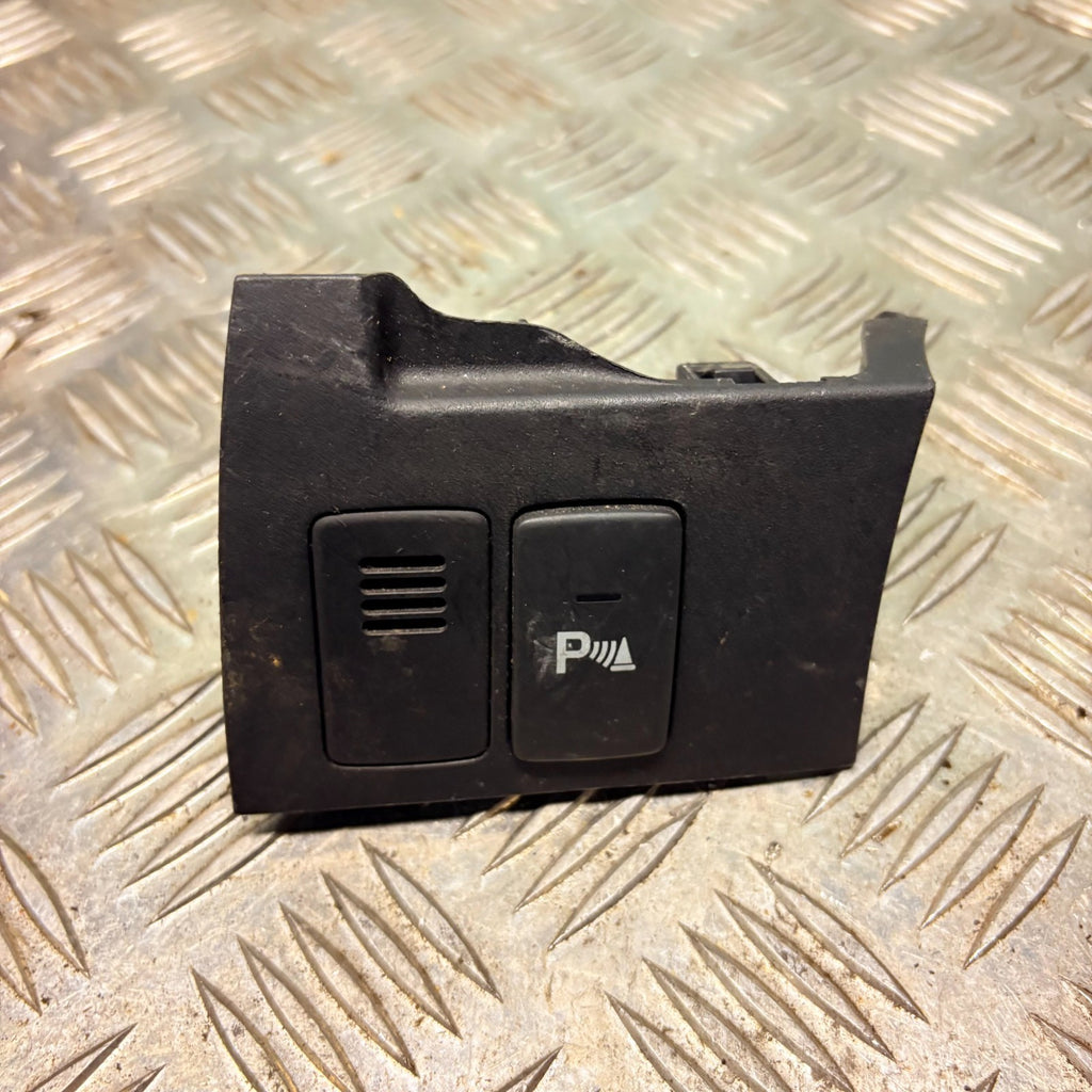 HONDA CR-V PARKING SENSOR SWITCH 2006 TO 2009 77315-SWA-E010-M1