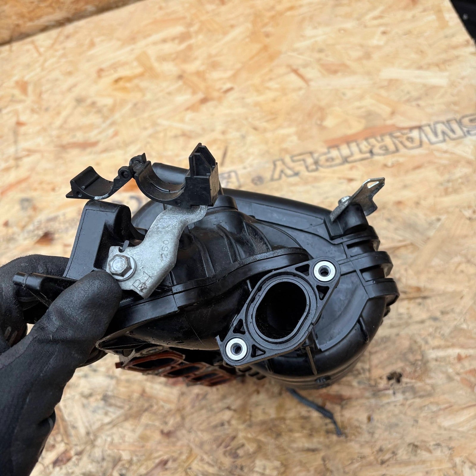 Toyota Yaris XP130 P13 2011-2017 1.33 1NR-FE Inlet Intake Manifold 17120-47032