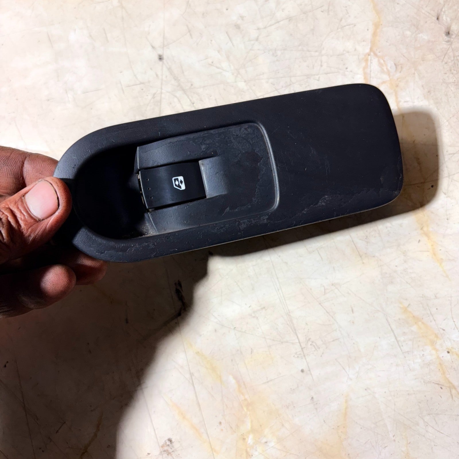Renault Scenic Mk2 03-06 Passenger Side Front Electric Window Switch
