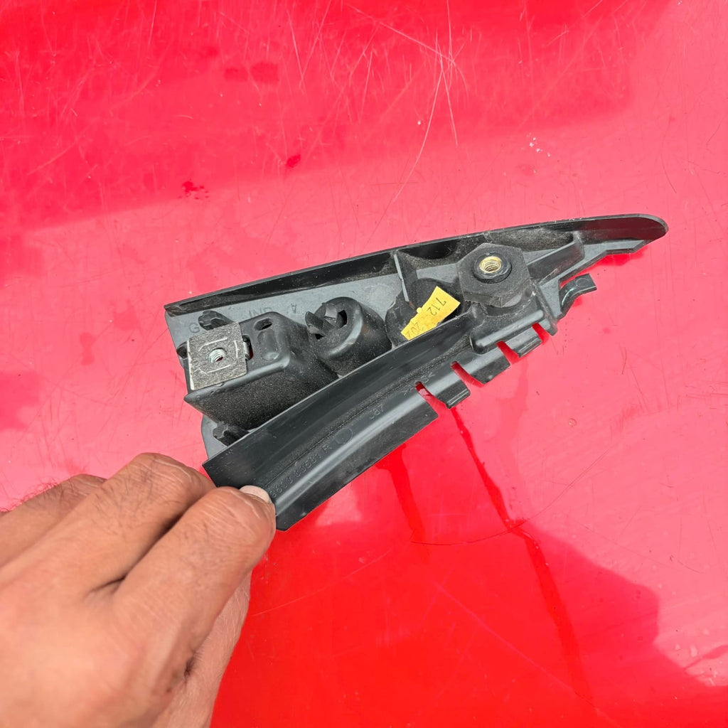 960333581R rear molding 127148 for RENAULT CAPTUR 1.2 TCE