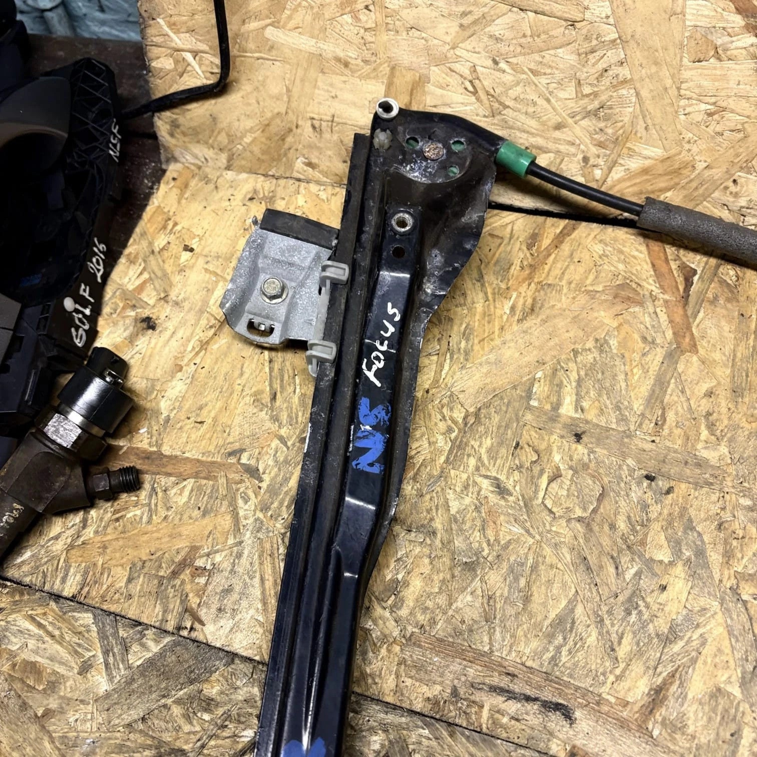 FORD C MAX MK2 PASSENGER FRONT SIDE WINDOW REGULATOR 2PIN