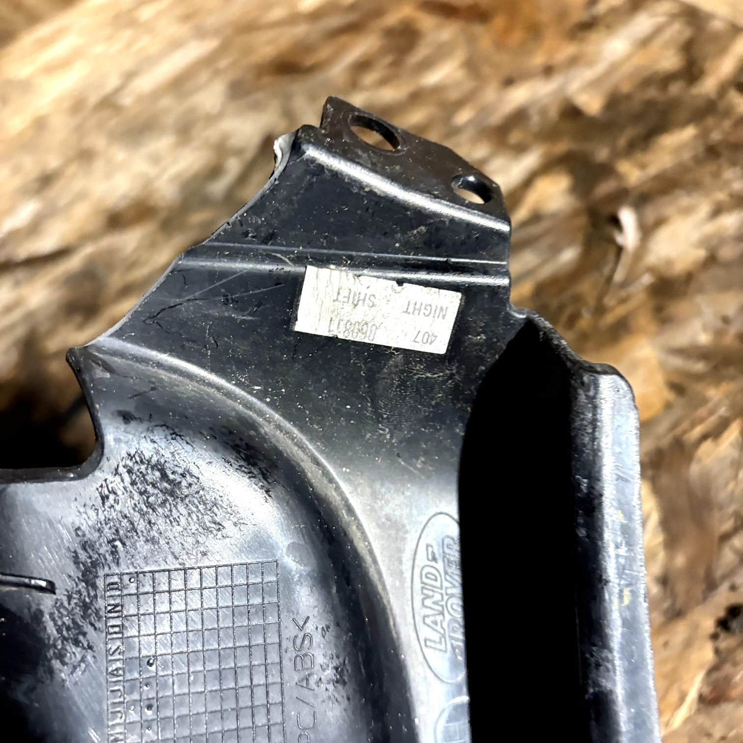 LAND ROVER EVOQUE L538 BUMPER BRACKET DRIVER REAR SIDE BJ32-17E800-A 2011