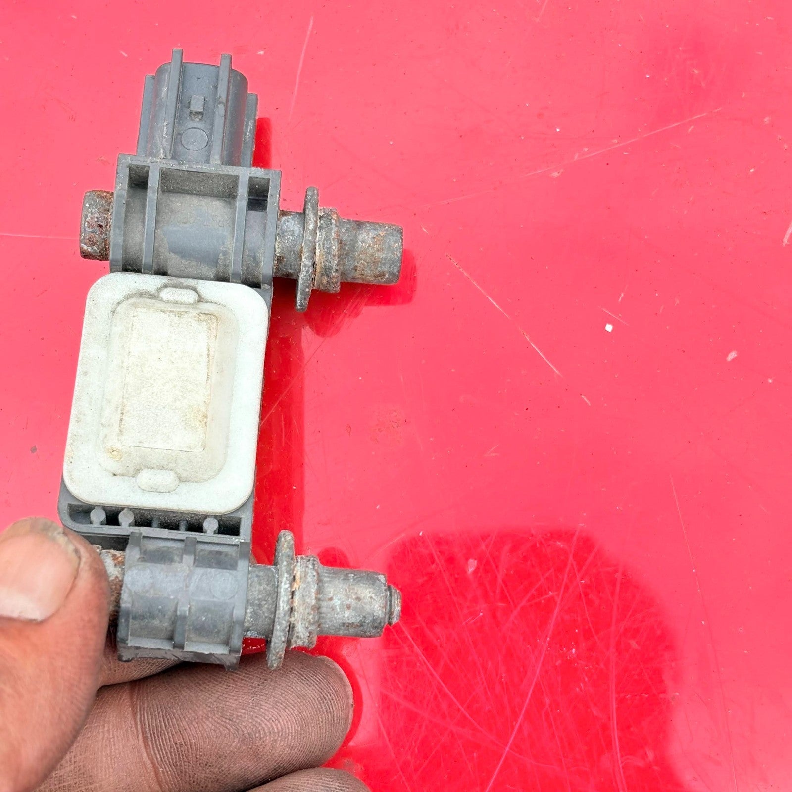 Audi A3 8P Air Module Crash Impact Sensor 8J0959651