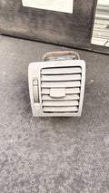 KIA SORENTO MK1 HEATER DASHBOARD AIR VENT PASSENGER FRONT SIDE 97480-3E000 2005