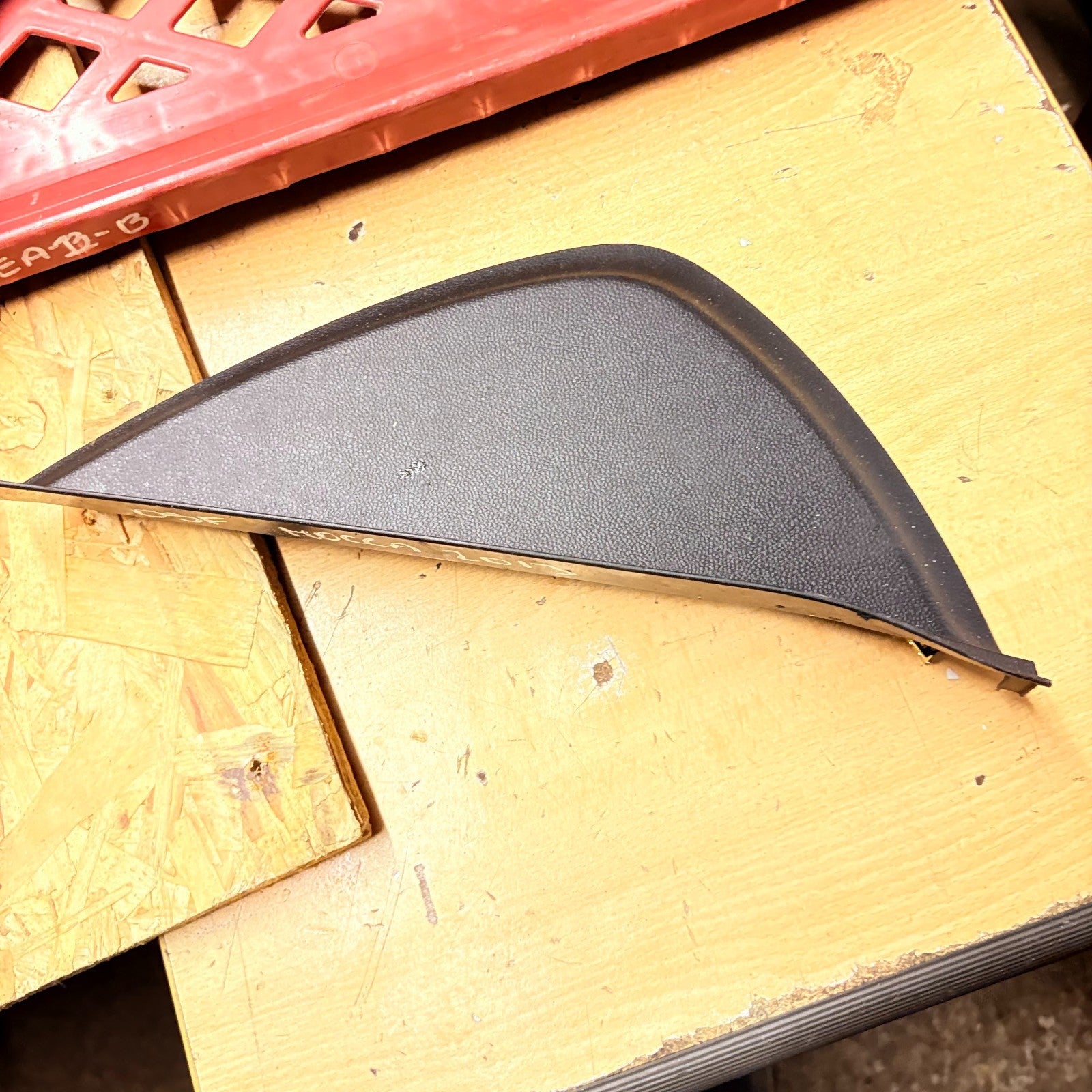 VAUXHALL MOKKA 2013 DASHBOARD END CAP TRIM COVER RIGHT SIDE