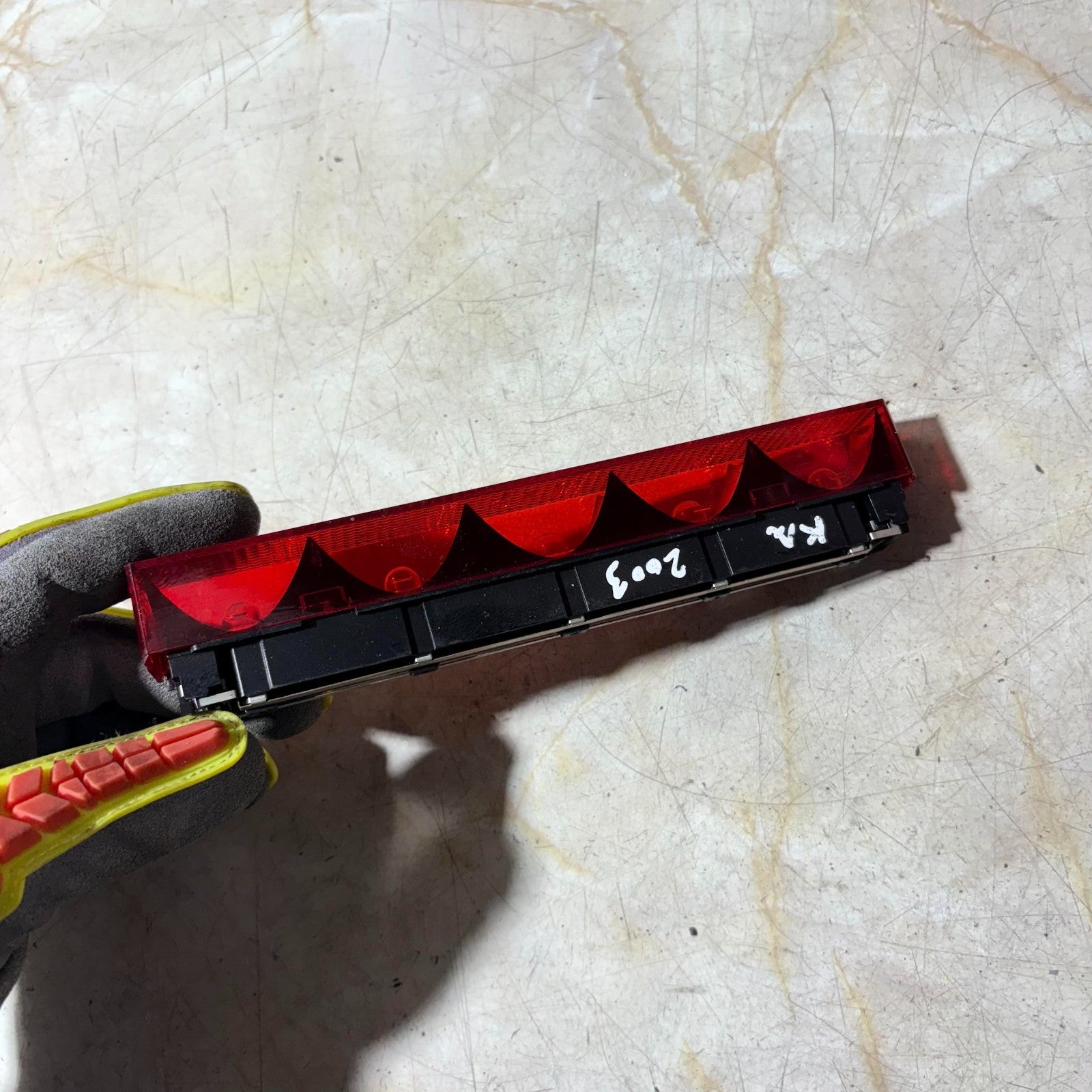 FORD KA 2003 3DR REAR TAILGATE THIRD BRAKE LIGHT