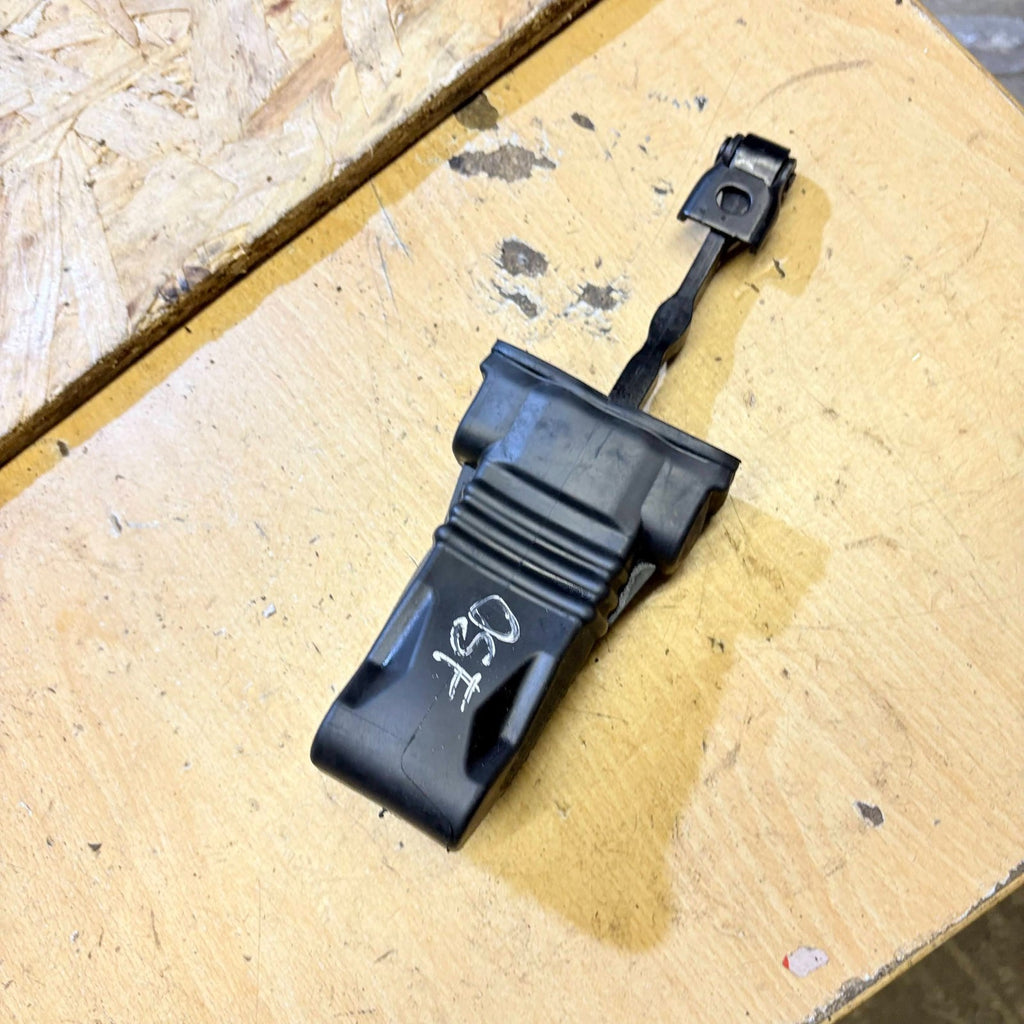 AUDI A1 2018-25 OFFSIDE RIGHT FRONT DOOR CHECK STRAP 8X0837267