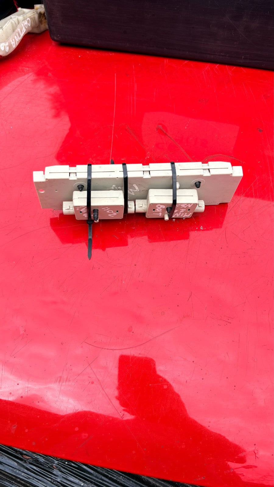 Mini 2011 Aerial Antenna Amplifier 3428336-03
