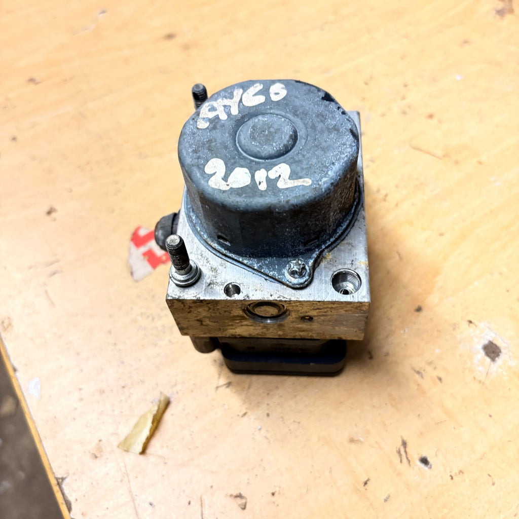 TOYOTA AYGO 2005-2014 ABS PUMP CONTROL MODULE 0265260019