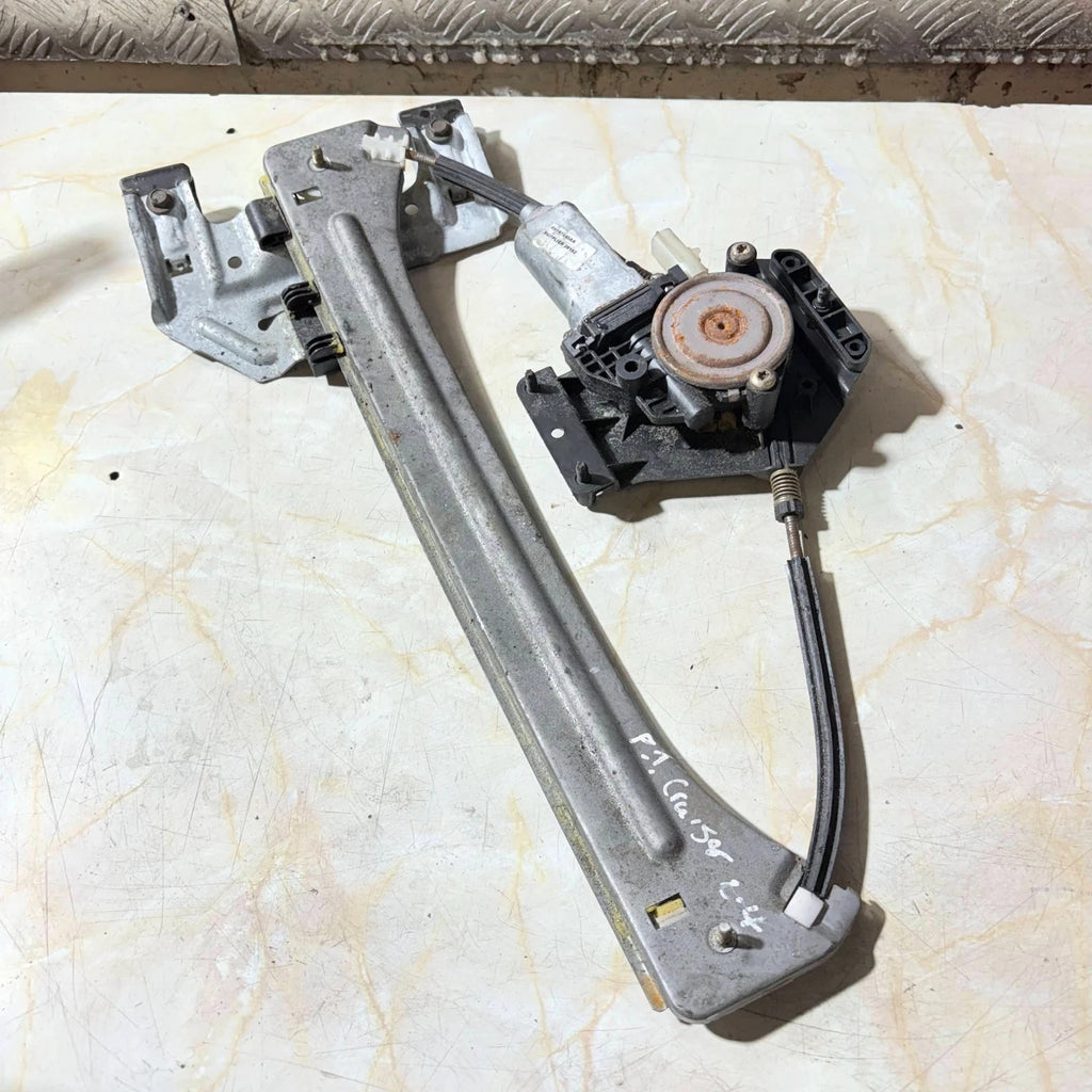 CHRYSLER PT CRUISER 00-10 5DR REAR PASSENGER LEFT WINDOW REGULATOR 05067543AA
