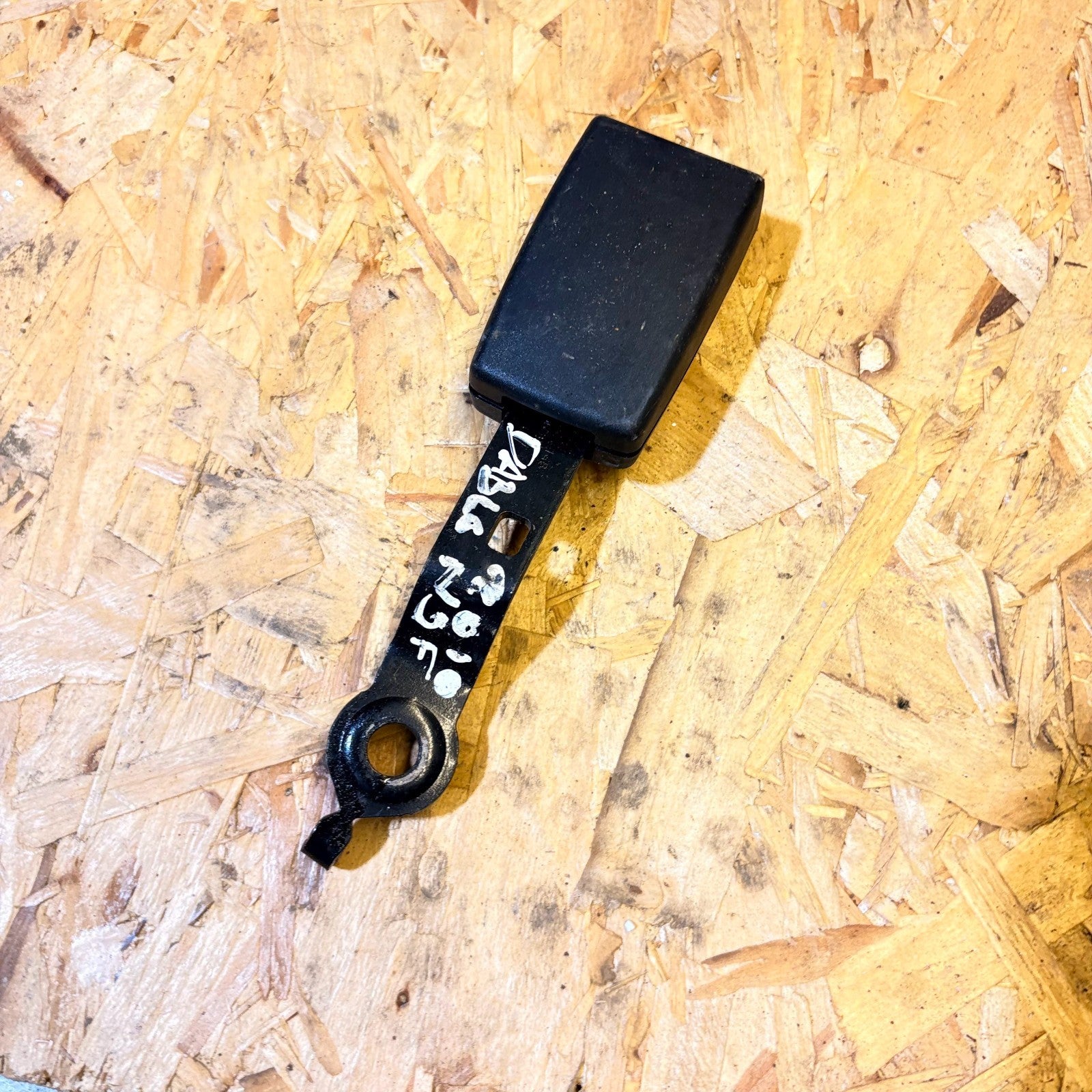 FIAT DOBLO 2000-2010 SEAT BELT BUCKLE-FRONT PASSENGER LEFT