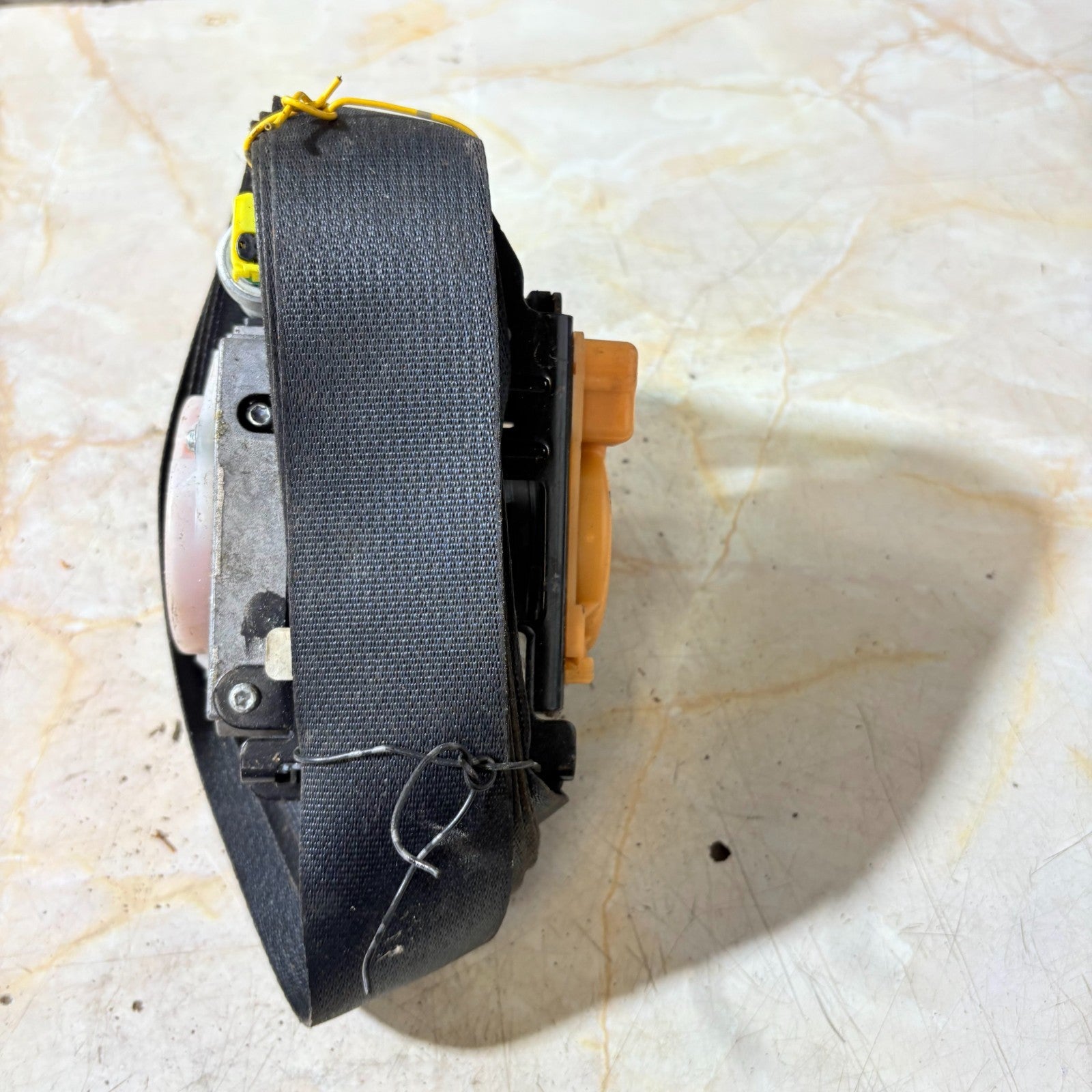 Nissan Note Mk1 E11/E11E 2006-2013 Front Left Passenger Seat Belt Assembly