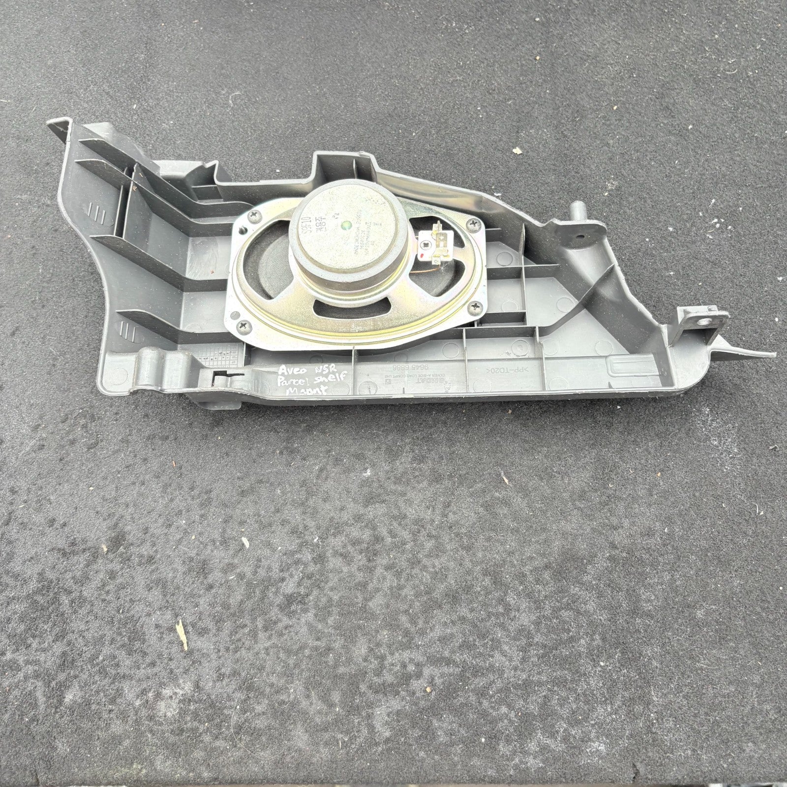 2010 Chevrolet Aveo Left Side Rear Parcel Shelf Speaker Trim 96456886