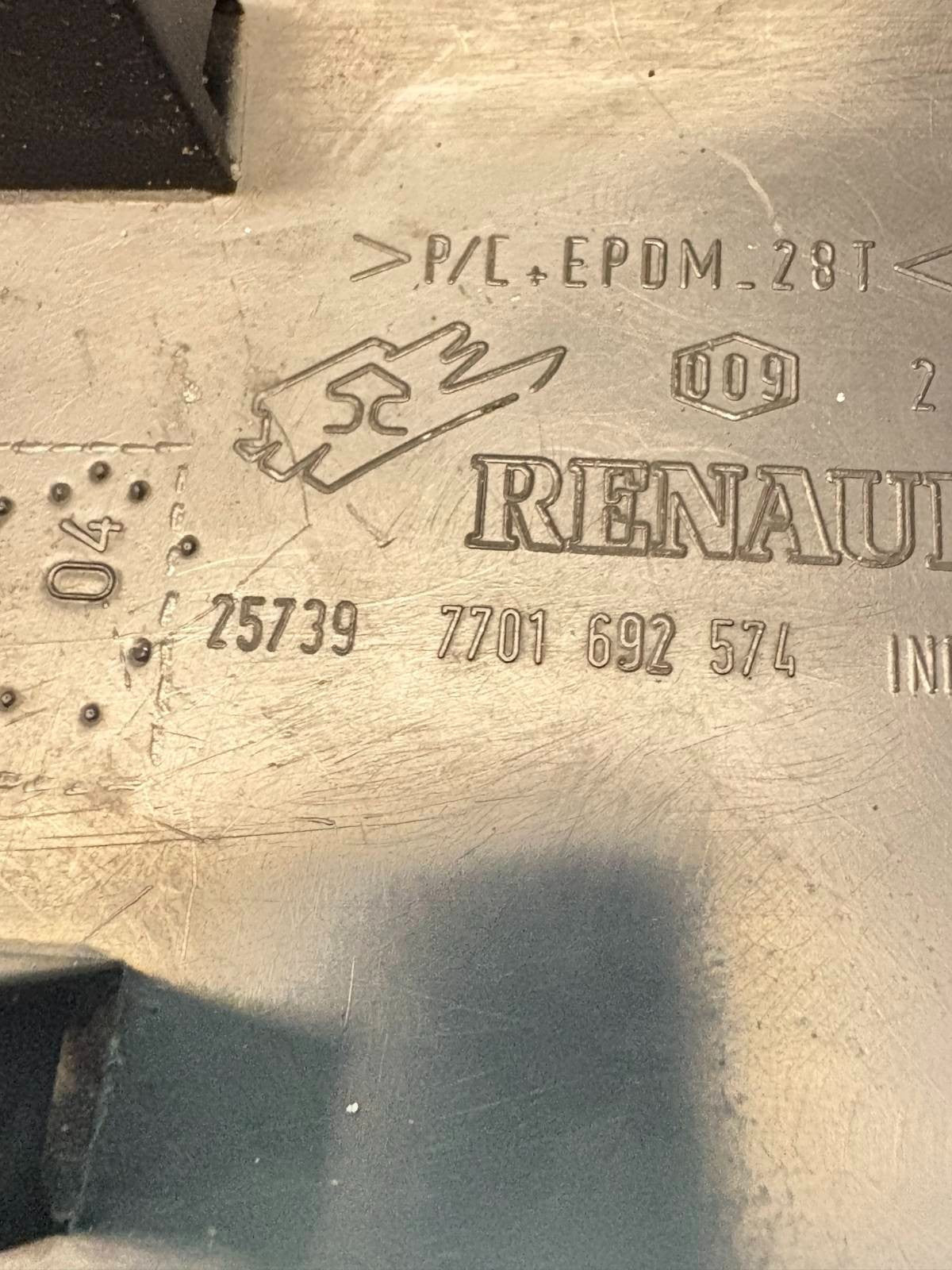 RENAULT Master NS Front Right Door Molding 257397701692574