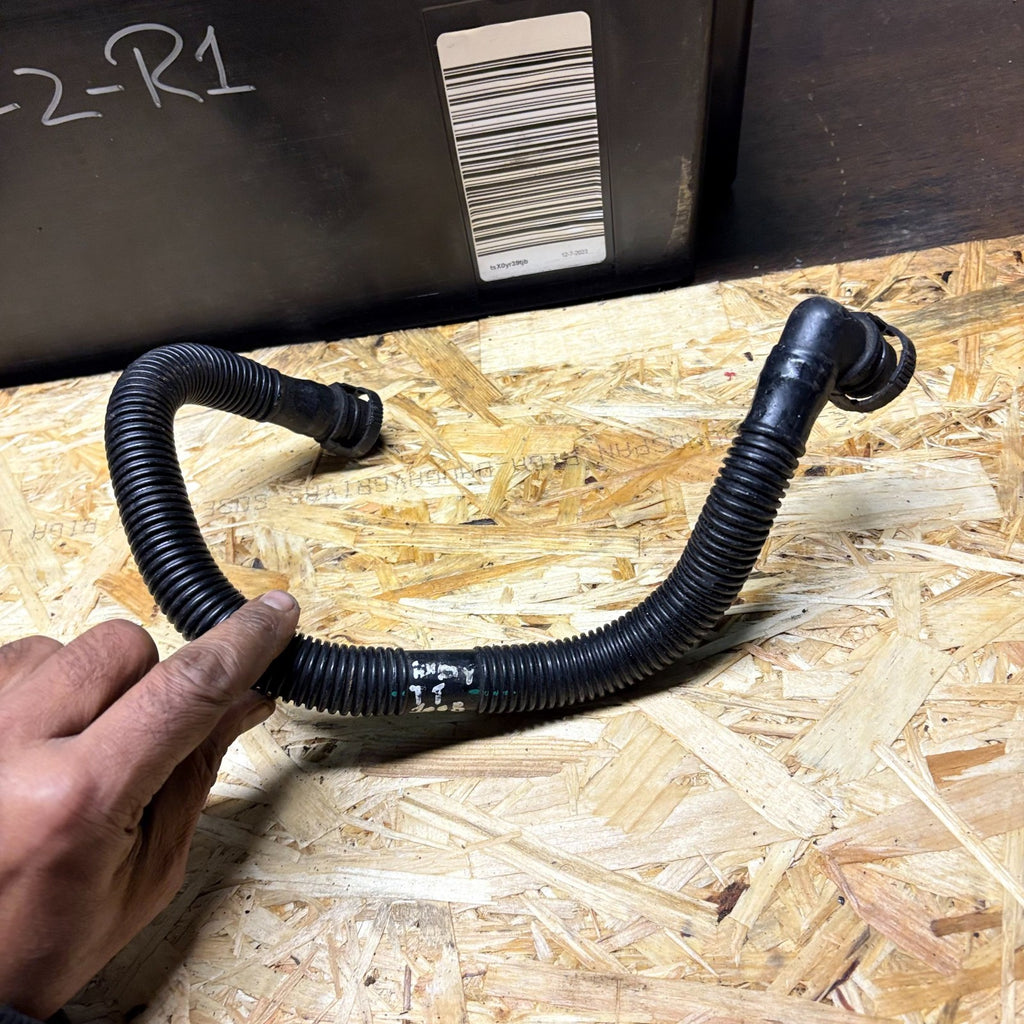 Audi TT 2006-2014 Engine Breather Pipe Hose