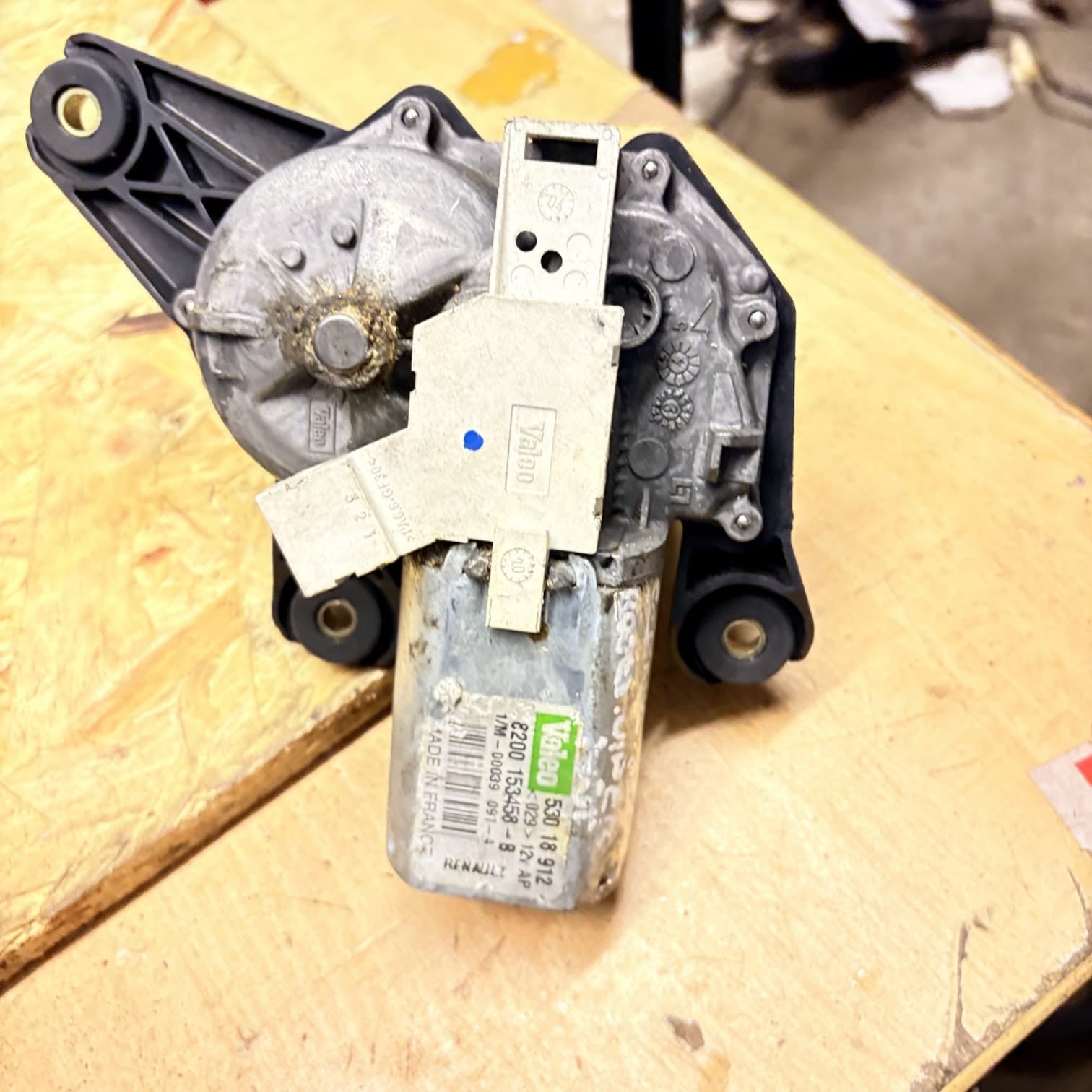 Renault Scenic 2003-2009 Rear Wiper Motor Valeo 53018912