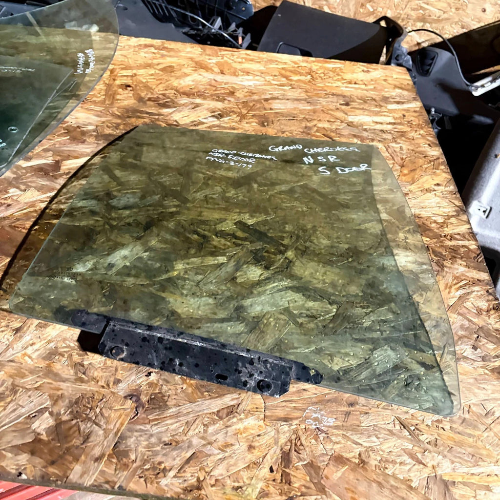 Jeep Grand Cherokee Rear Left Door Window Glass NSR Passenger Drop Glass 5 Door