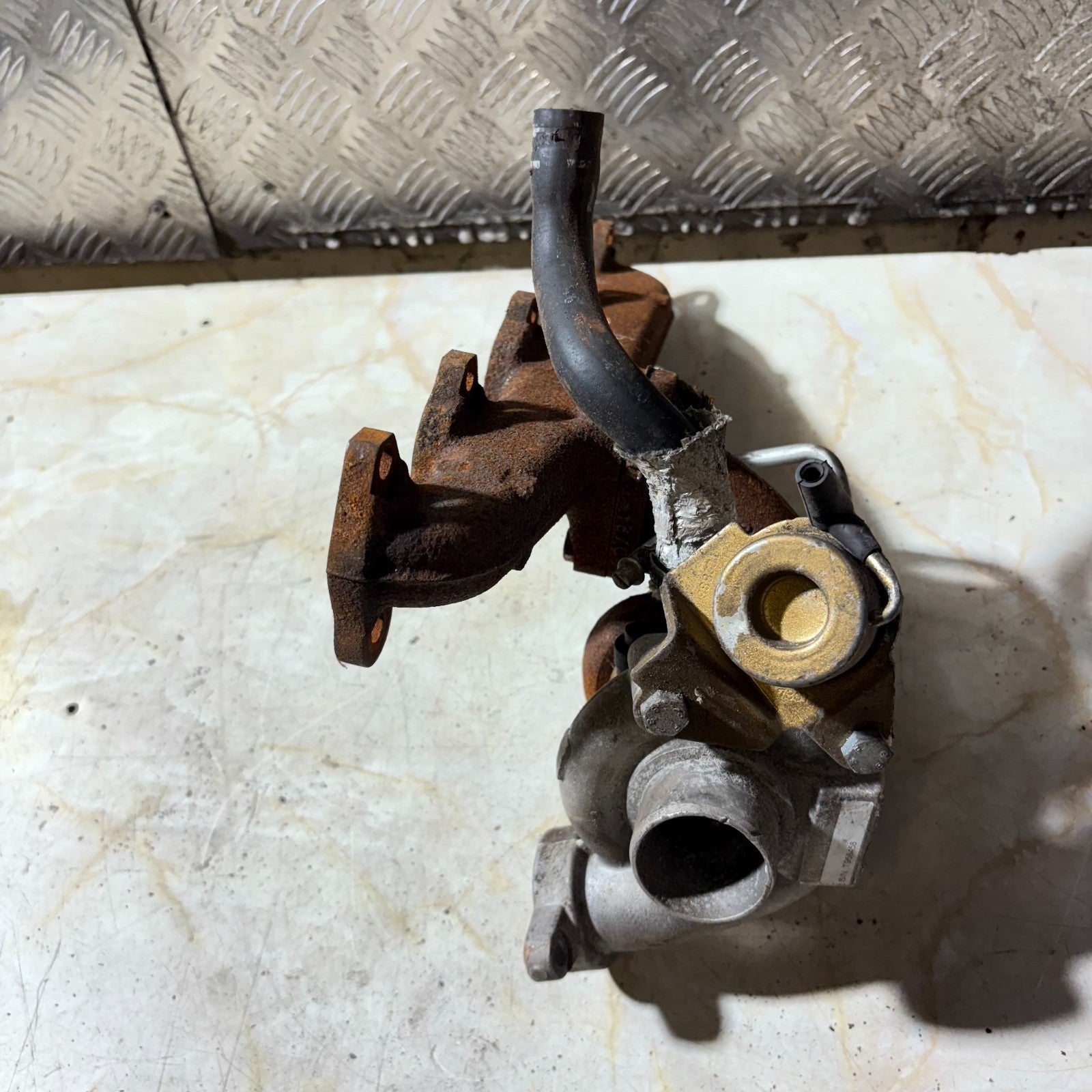 Ford Fiesta Mk7 1.6 TDCi 2008-2013 Turbocharger & Exhaust Manifold Duratorq