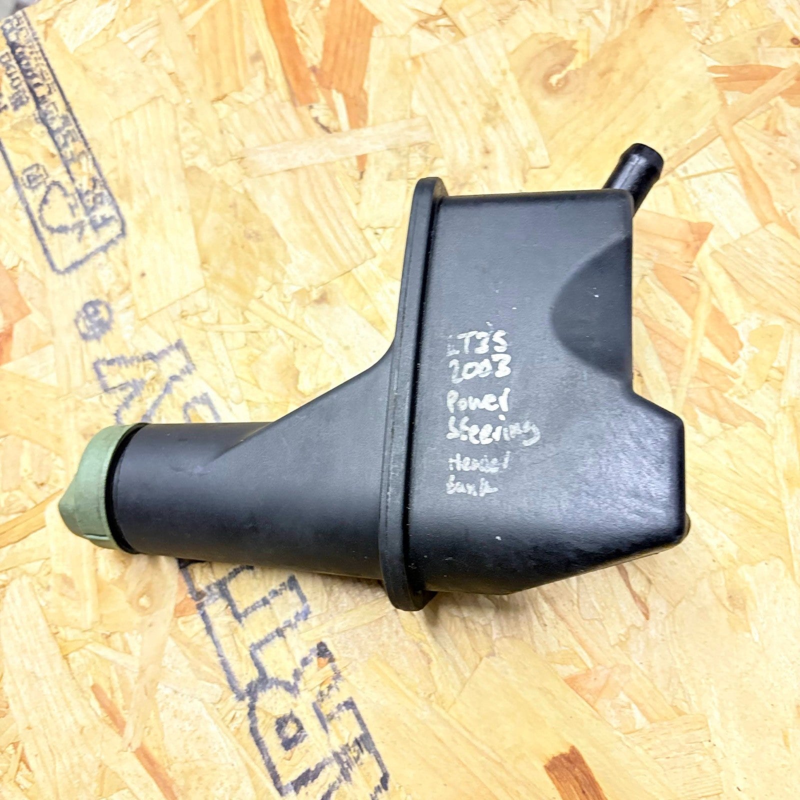 VW LT35 LT46 2D Power Steering Fluid Reservoir Tank 2D0422371 1997-2007