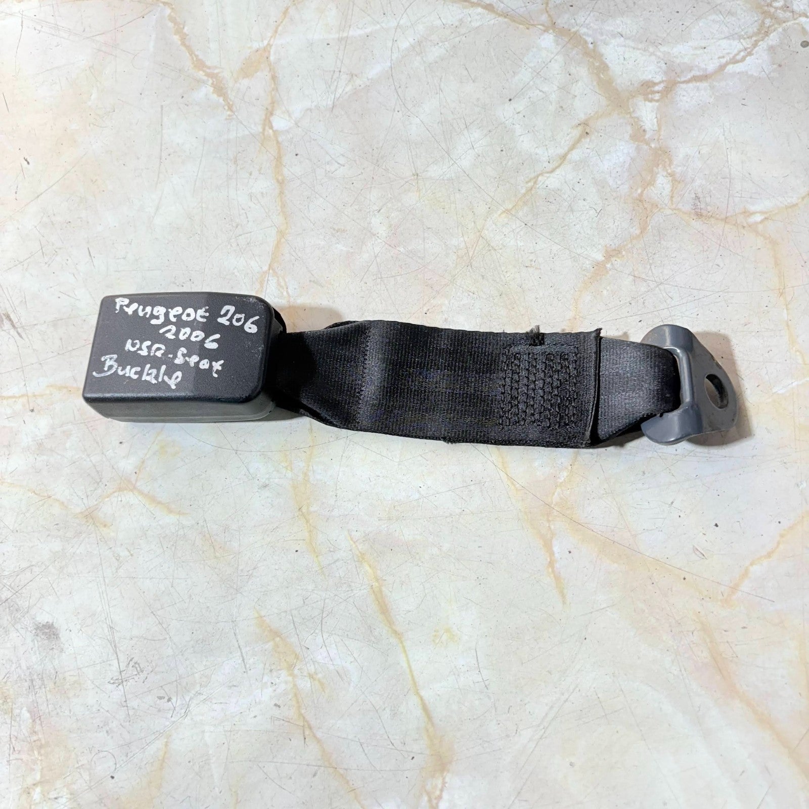 PEUGEOT 206cc 2006 LEFT REAR SEAT BELT BUCKLE LAP BELT CLASP