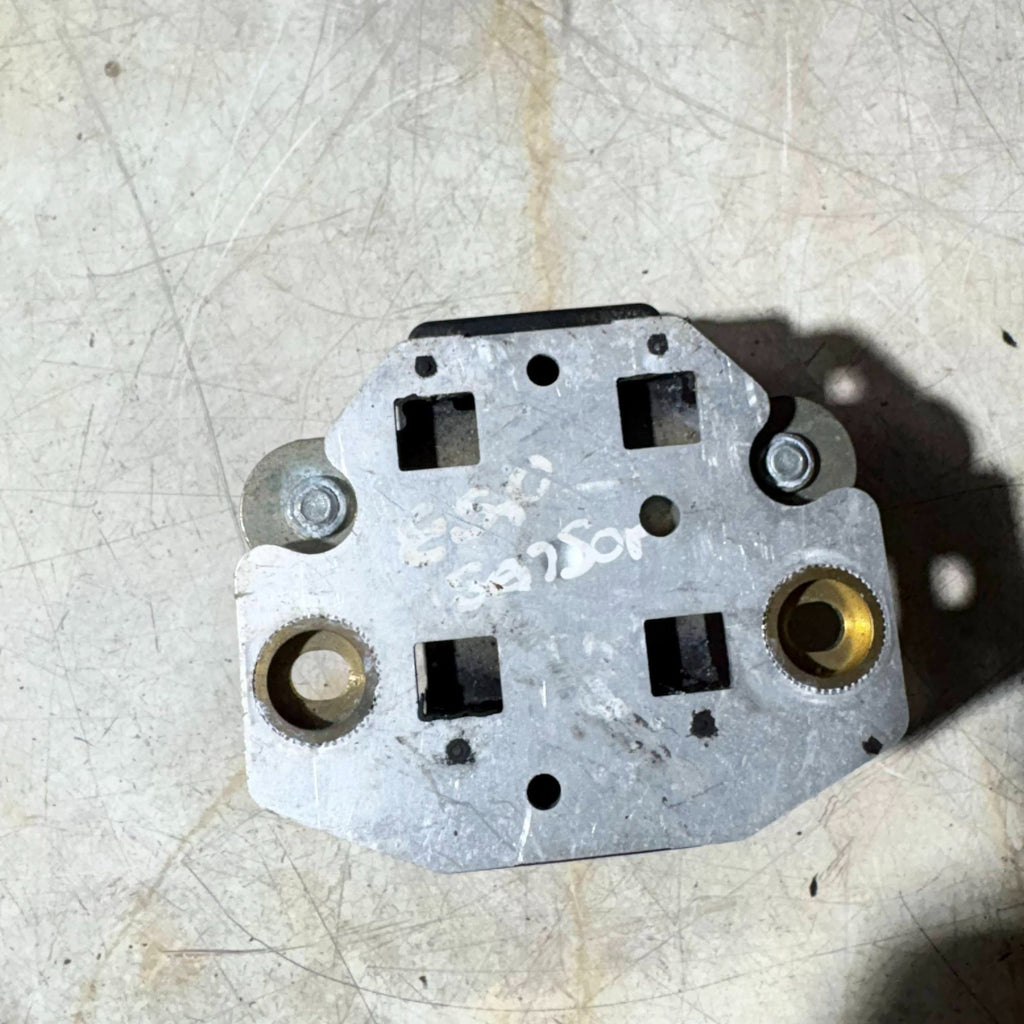 Alfa Romeo 147 156 GT 2000-2010 ESP Yaw Rate Acceleration Sensor 46831064
