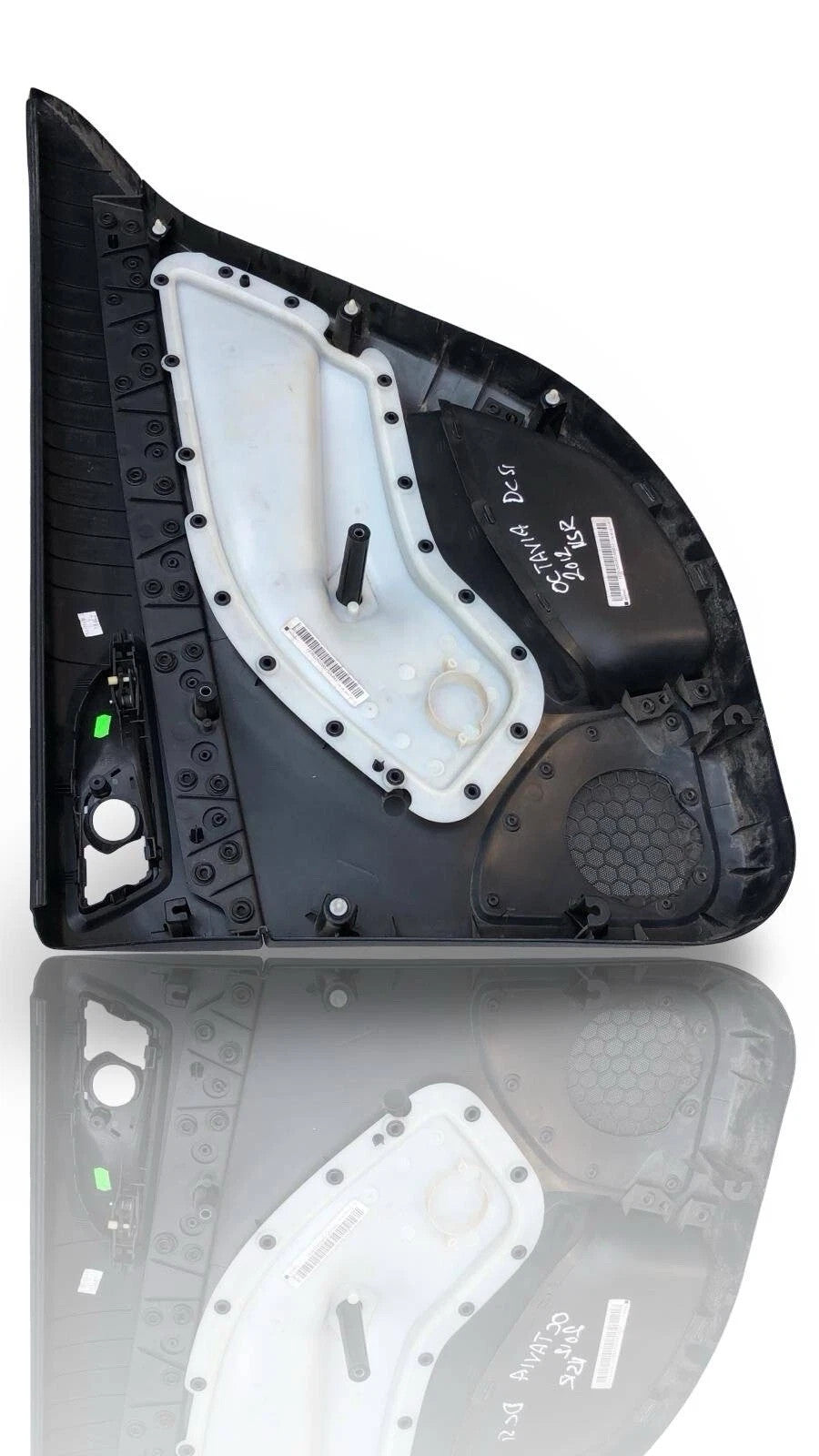 06-13 SKODA OCTAIA 1Z MKII 5 DOOR HATCH LEFT REAR DOOR CARD 1Z5867211