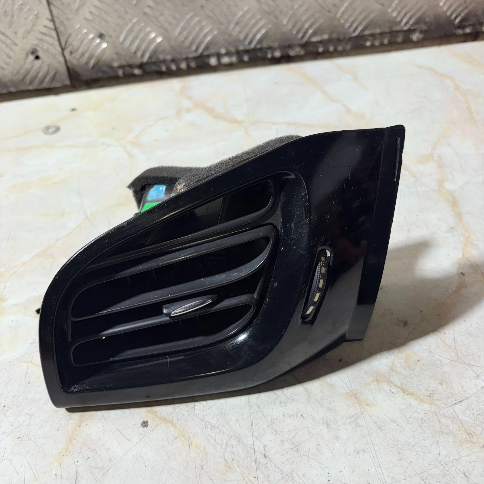 Citroen Ds3 Mk1 2015-2019 Dash Air Vent (n/s Passenger)
