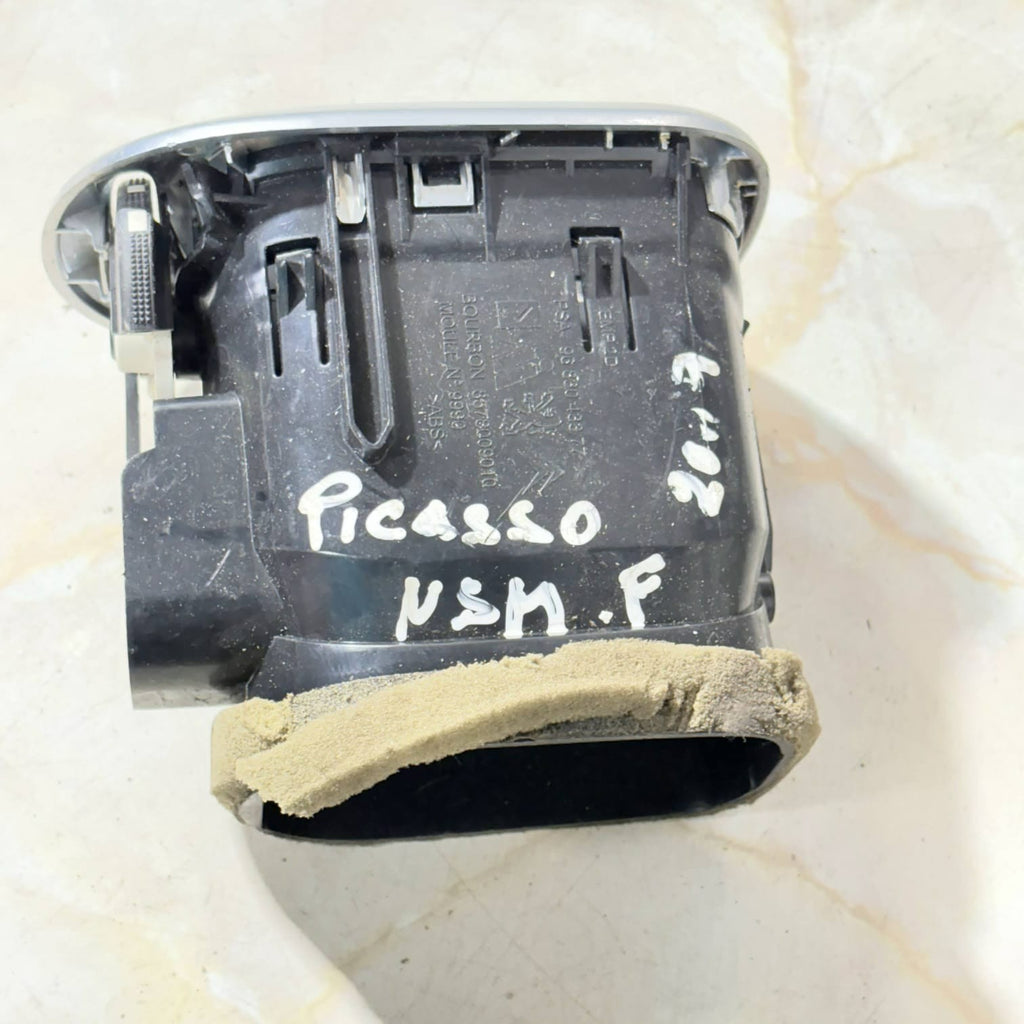 Citroen C3 Picasso 2009-2017 Passenger Left Dash Air Vent Outlet 9683043377