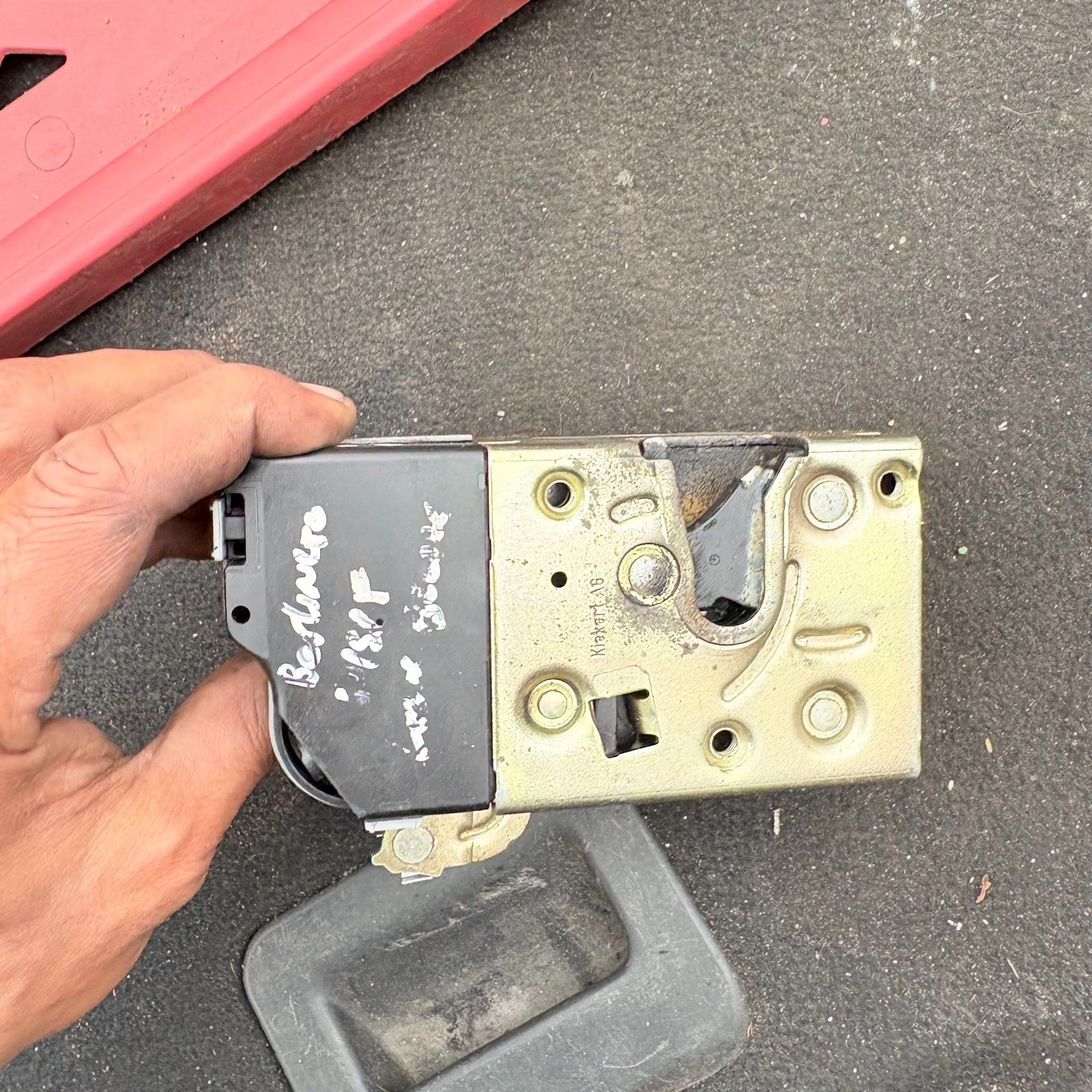 Citroen Berlingo Peugeot Partner MK1 1996-2008 Front Left Door Lock
