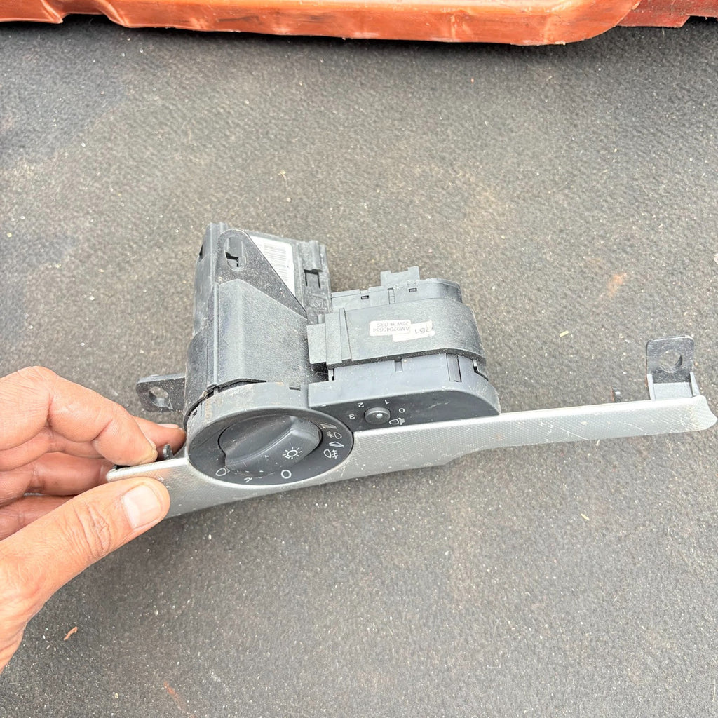 Audi A4 Headlight Control Switch with Fog Light 2008 to 2012 8E2853190