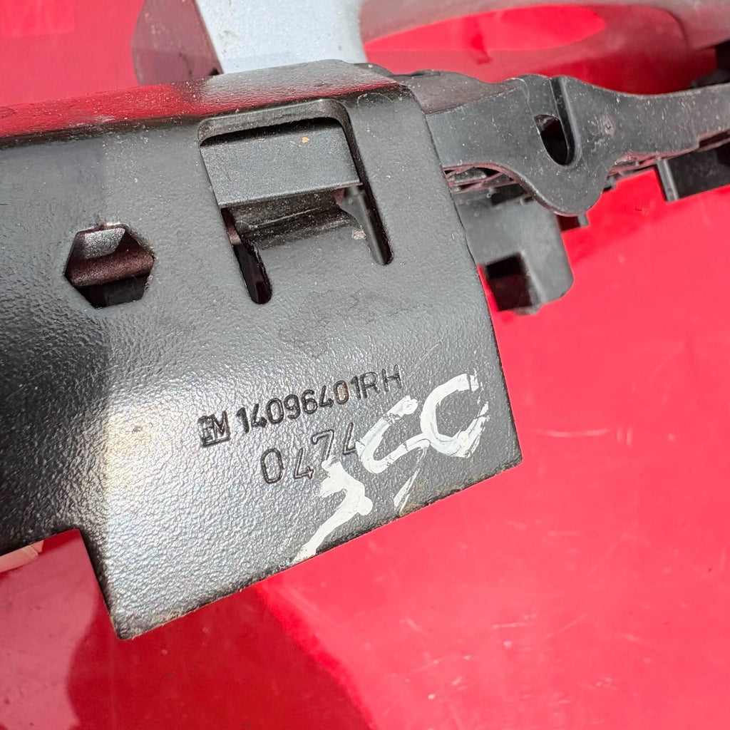 Vauxhall Astra J 2009-2015 Exterior Door Handle Front Right Outer 14096401RH