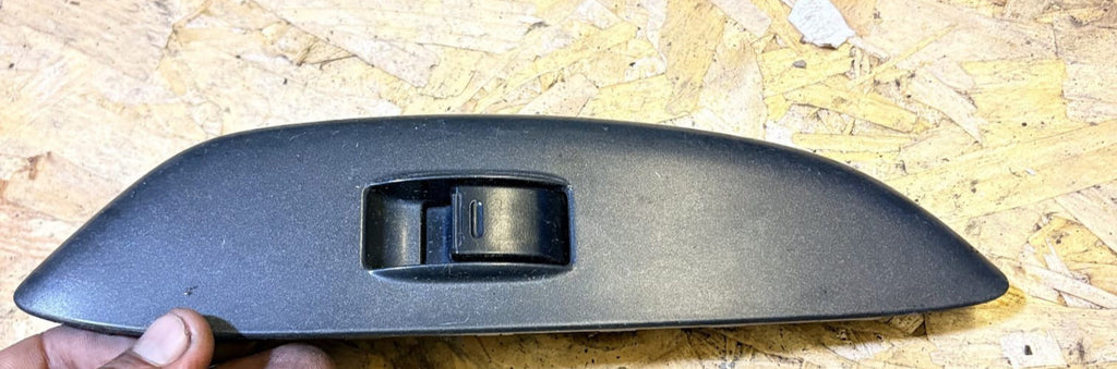TOYOTA YARIS MK1 XP10 PASSENGER FRONT ELECTRIC WINDOW SWITCH 3 DOOR JTD