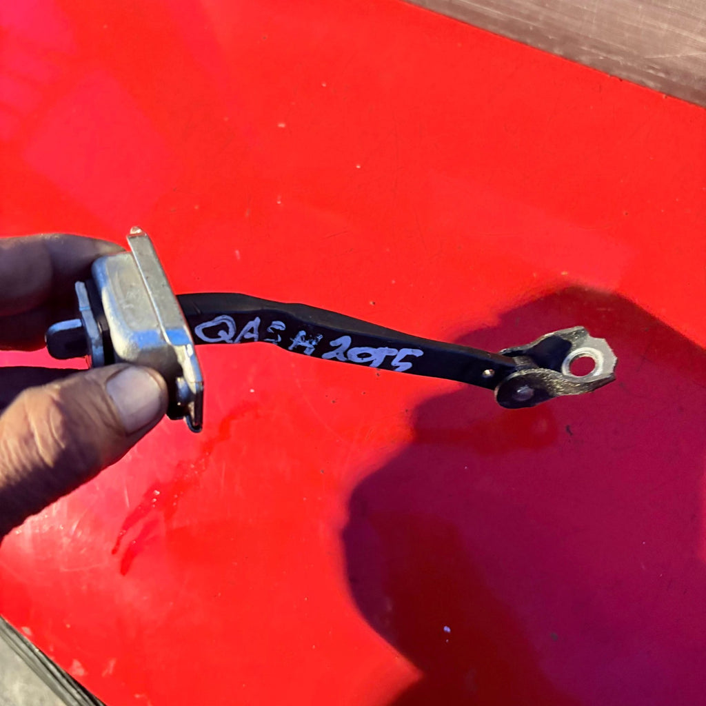 NISSAN QASHQAI 2015 OFFSIDE DRIVER RIGHT REAR DOOR CHECK STRAP