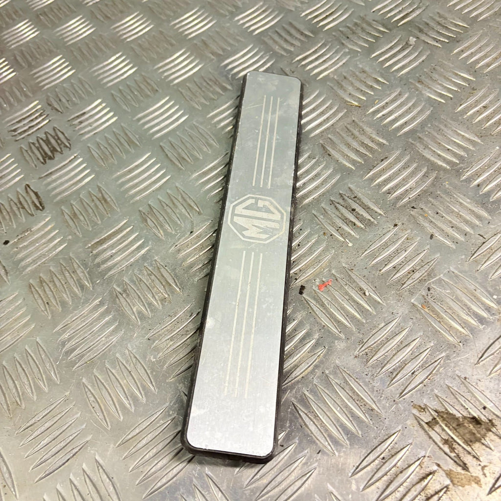 2011-16 MG6 GT MK1 Offside Driver Rear Foot Step Trim Plate 10012153