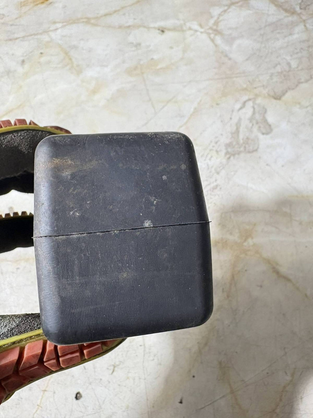 PEUGEOT 307 CC DOOR STOP CATCH OSF DRIVERS FRONT 501451A 2008