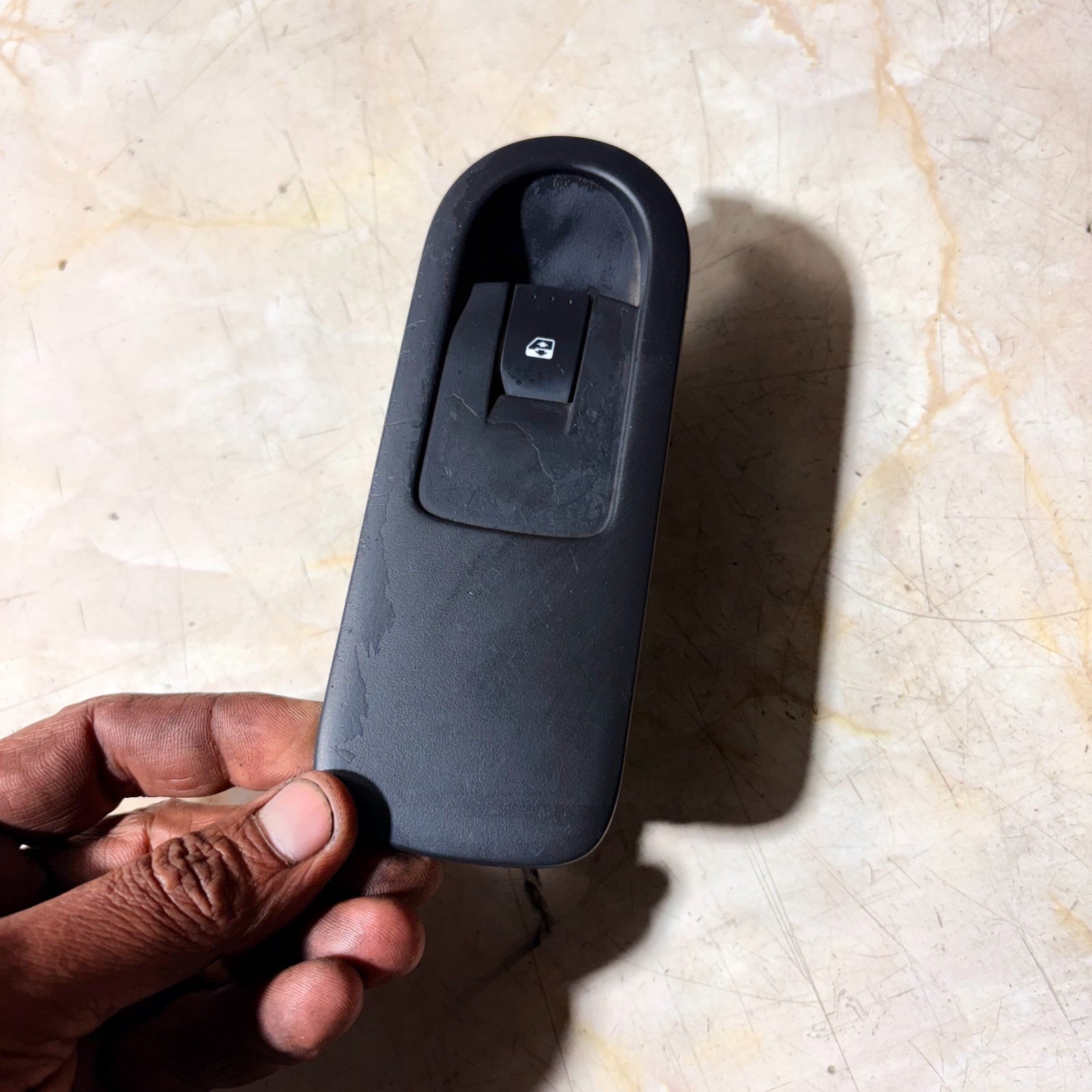 Renault Scenic Mk2 03-06 Passenger Side Front Electric Window Switch
