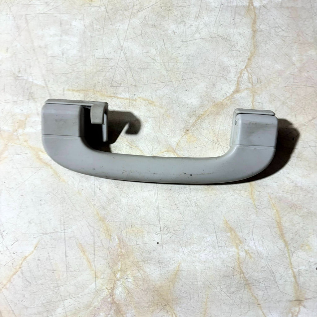 BMW 5 Series E39 Rear Right Roof Grab Handle Grey 8245912 1998-2004