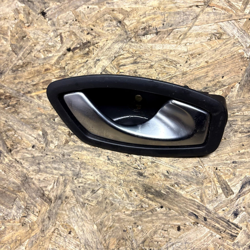 Renault Captur 2013-2019 Front Right Driver Interior Door Handle 806700005R