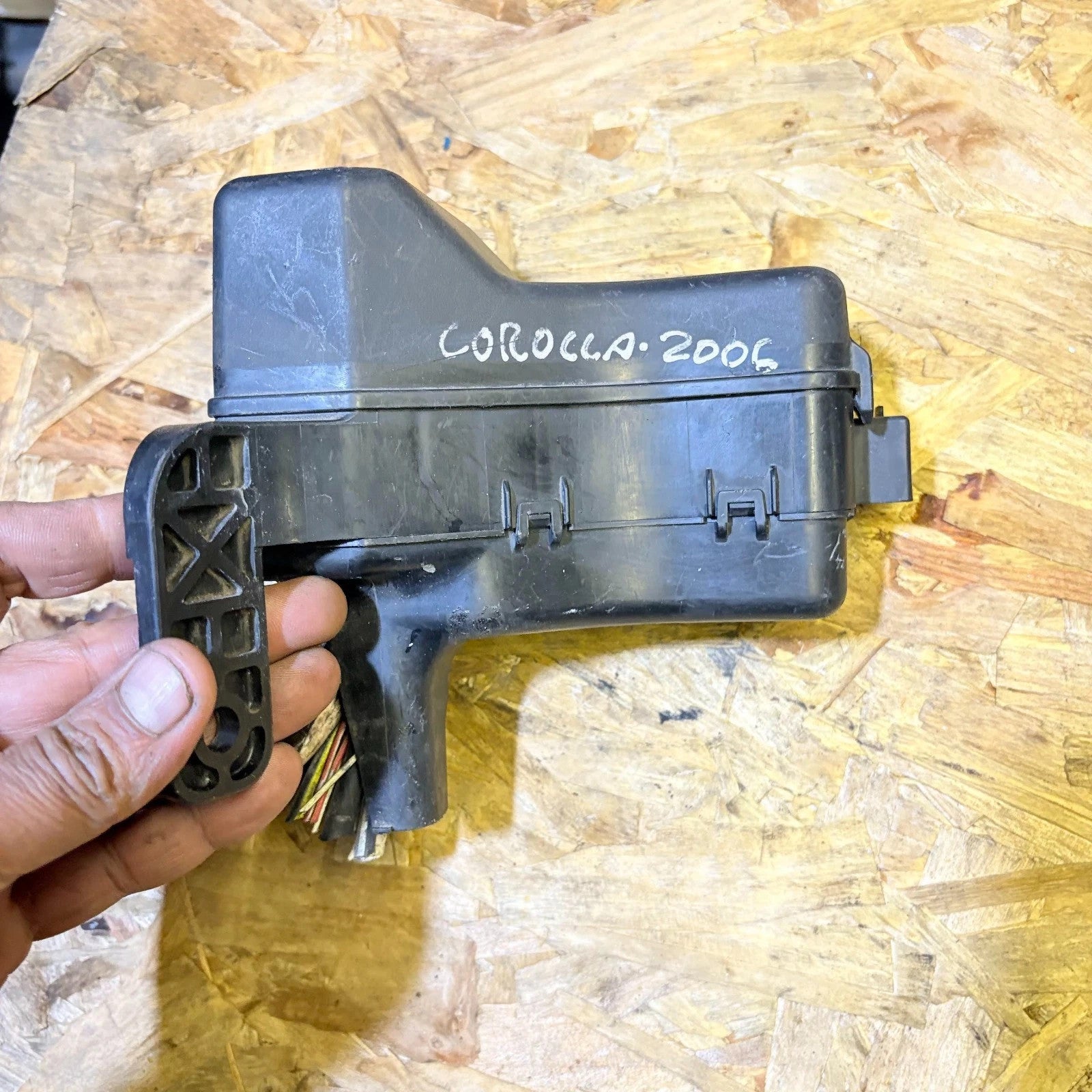 Fuse box for Toyota Corolla 2006