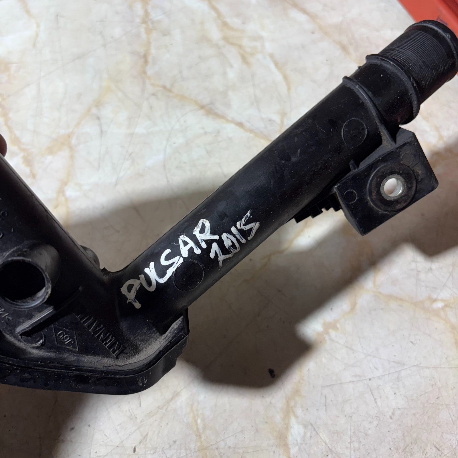 NISSAN PULSA 2014-2018 WATER COOLANT PIPE HOSE 21047-3766R