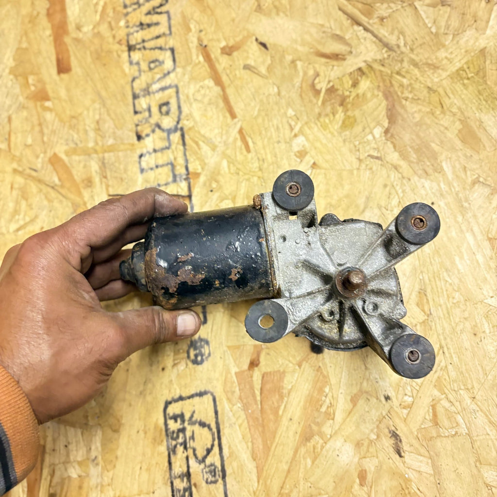 Kia Sportage MK4 2016-2022 Front Windscreen Wiper Motor 849200-7271