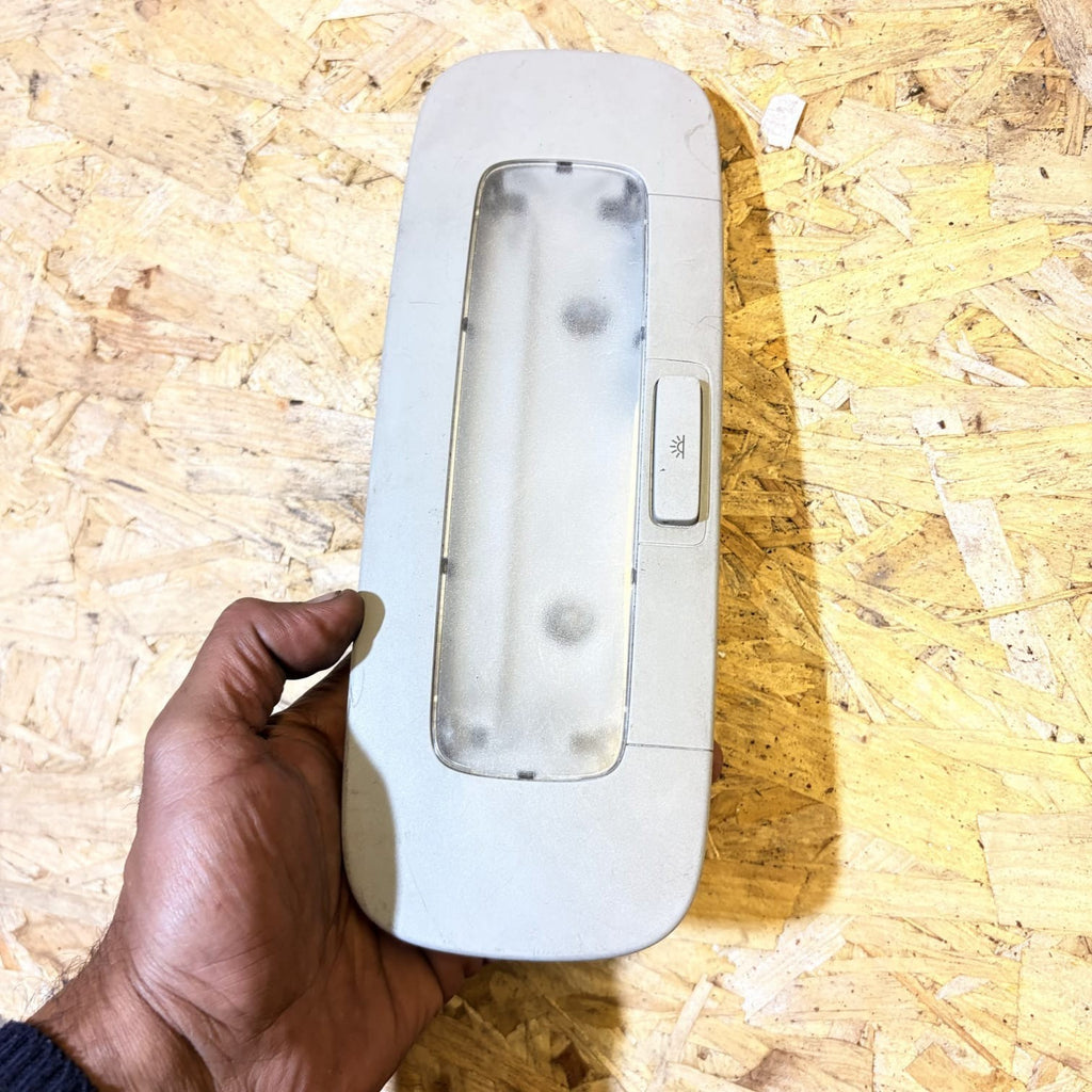 VW PASSAT Mk6 Interior Roof Reading And Map Light 1K0947291 2007