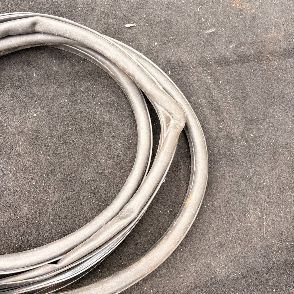 MAZDA 2 DE MK3 2007-2014 REAR LEFT N/S REAR DOOR RUBBER WEATHERSTRIP