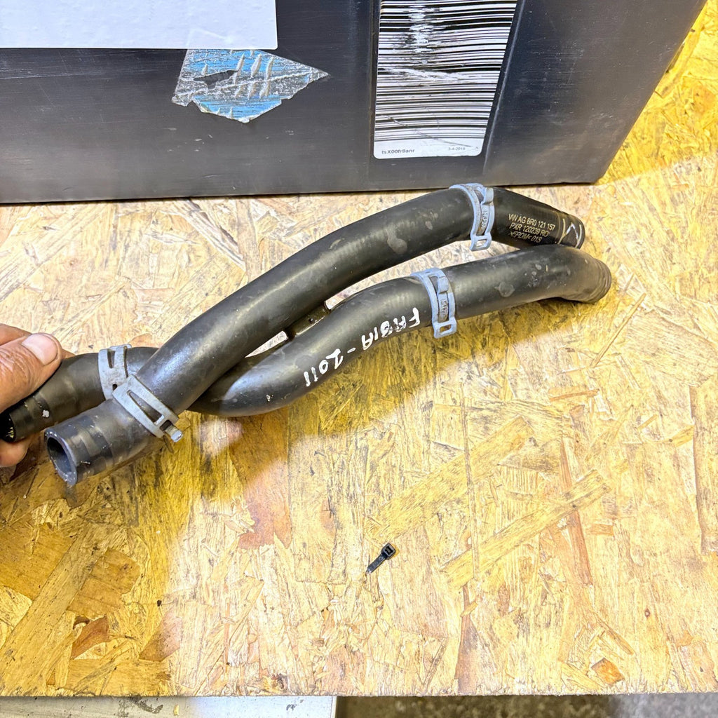 SKODA FABIA WATER COOLANT PIPE 6R0121157 2009-2014