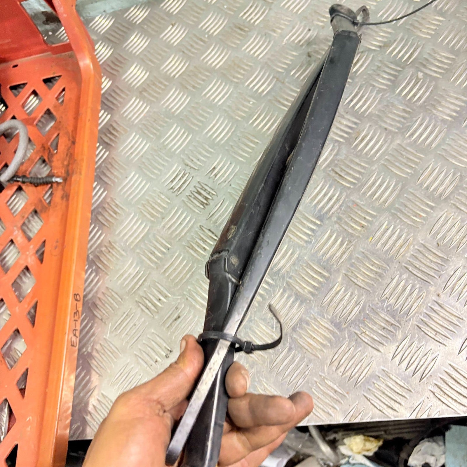 2005-2007 BMW 3 Series E46 318i Windscreen Wiper Arm Passenger Side Left