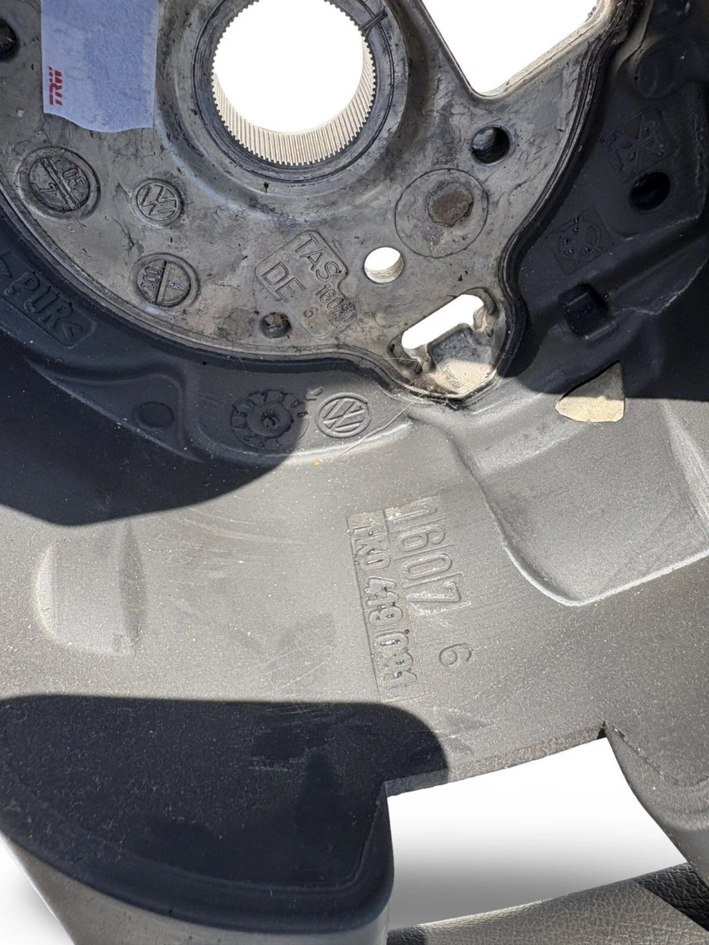 2004 Volkswagen Vw Golf MK5 2003-2009 Drivers Steering Wheel 1k0419091