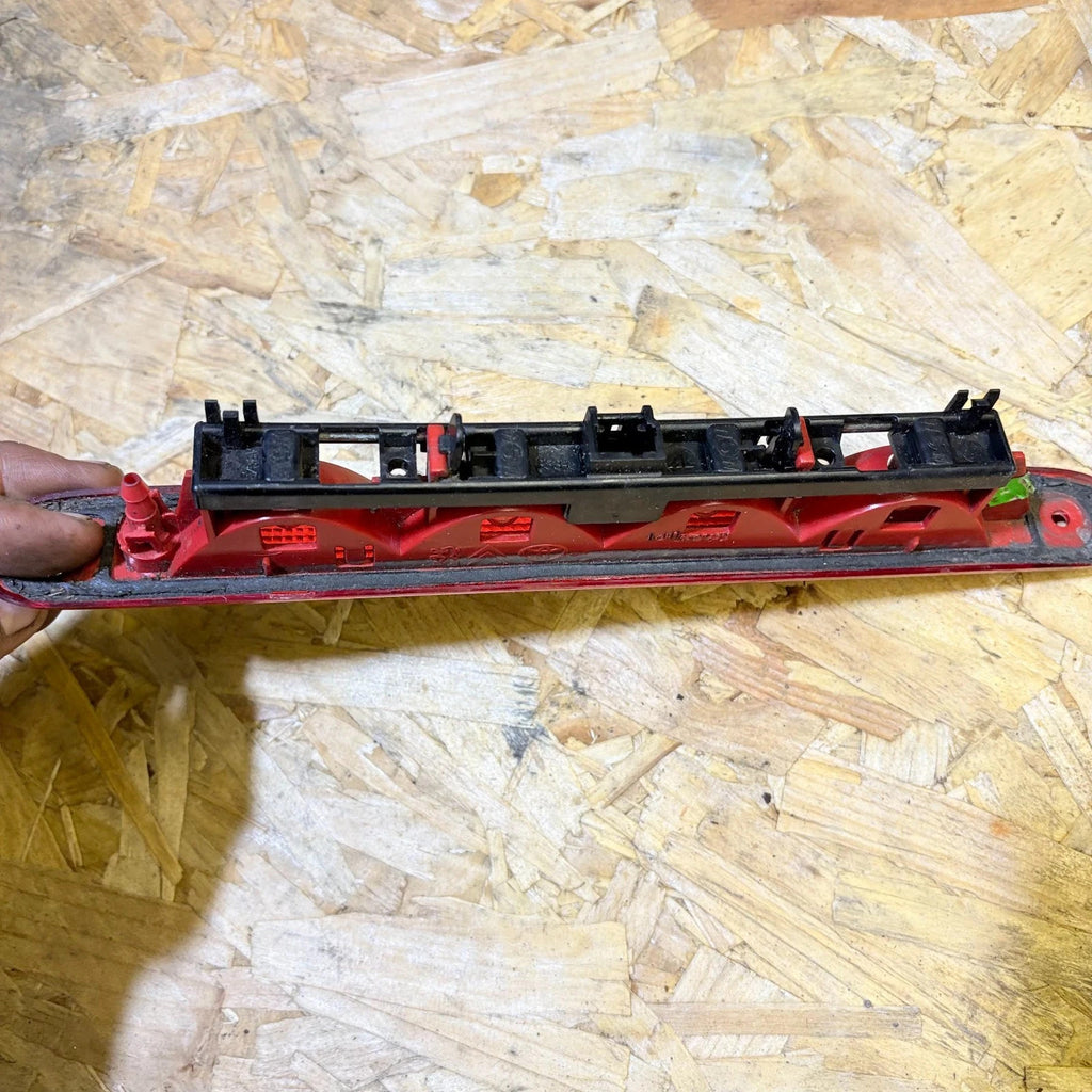 Toyota Aygo 2005-2014 LIGHT TAILGATE REAR/ BOOT LID STOP LIGHT