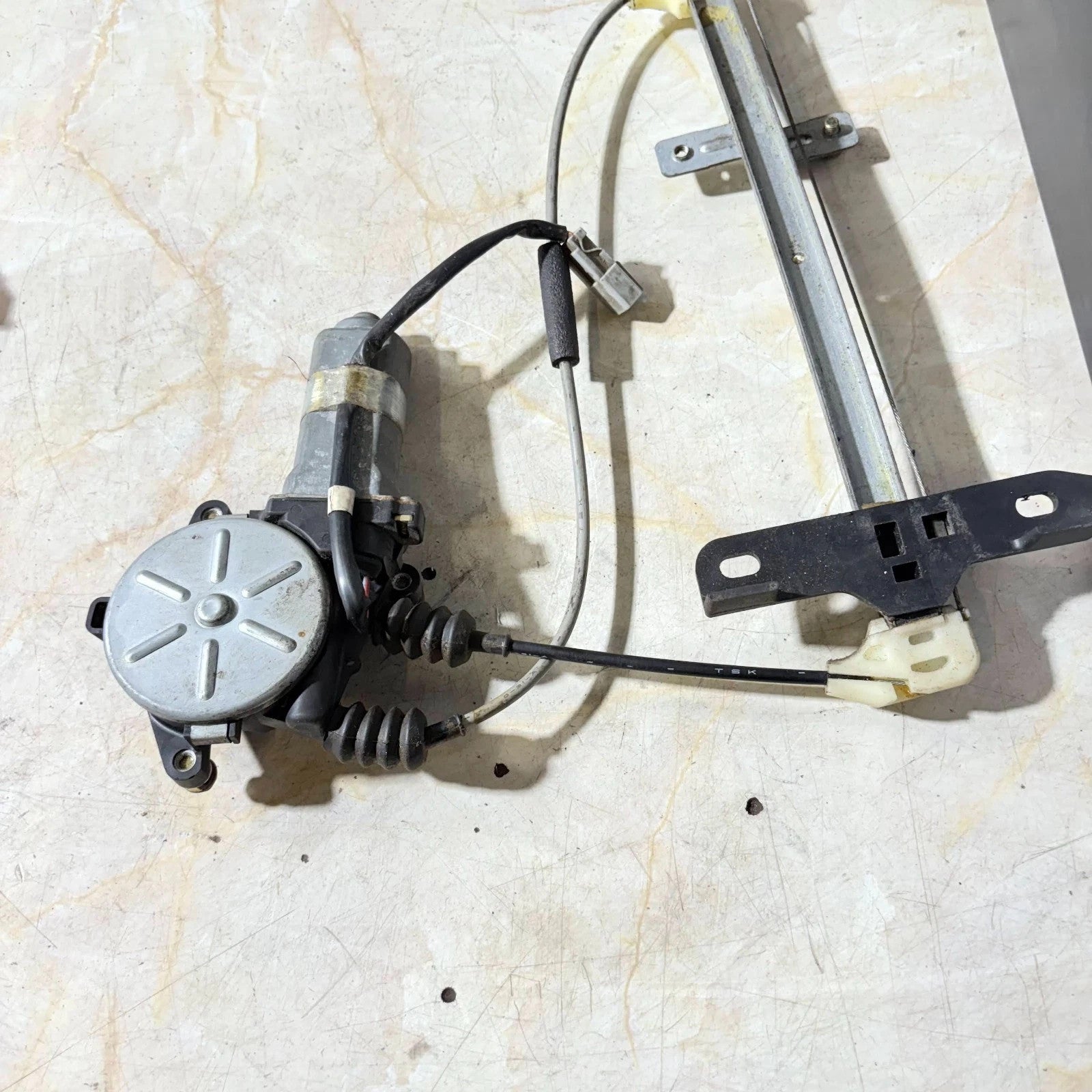 Honda Civic Mk7 2001-2005 Rear Left Passenger Door Window Regulator Motor
