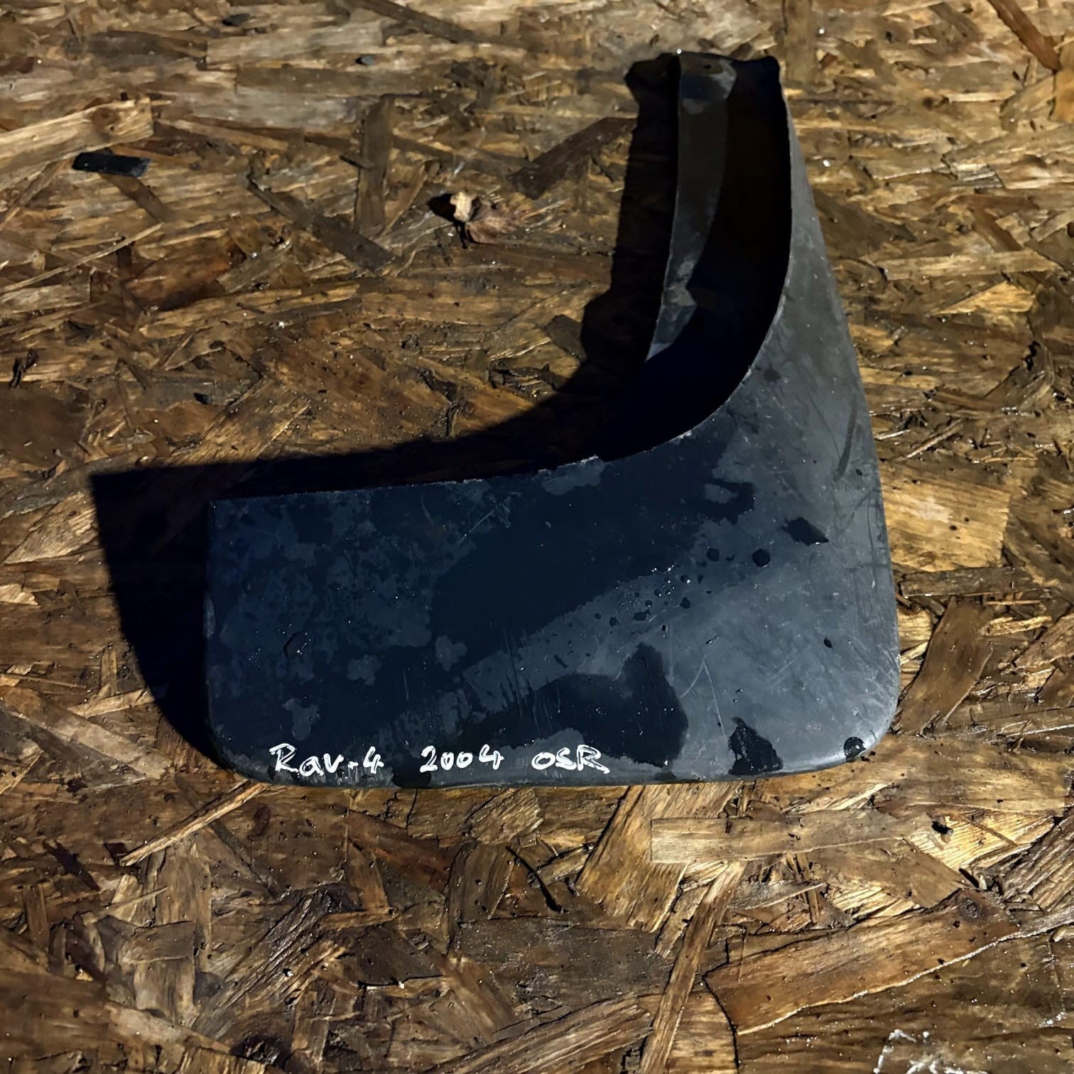 Toyota RAV4 2004 Rear Right Mud Flap Mudguard Splash Guard OSR Driver